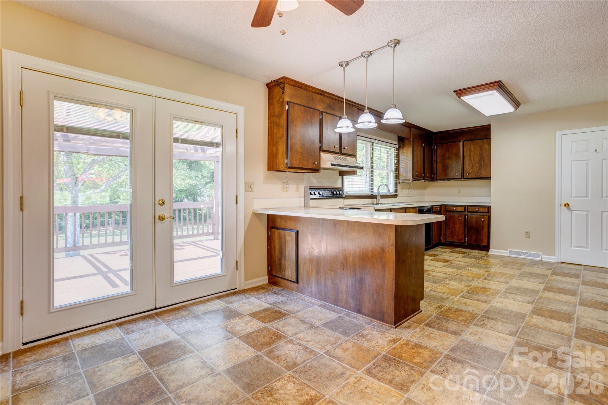 822 Rubens Road SW — Concord