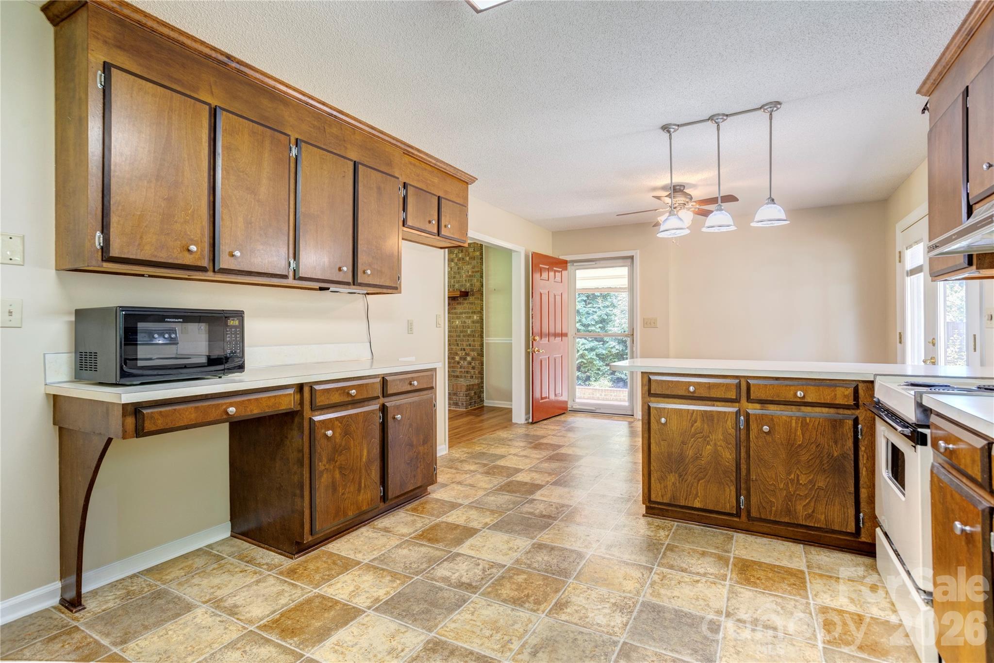 822 Rubens Road SW — Concord