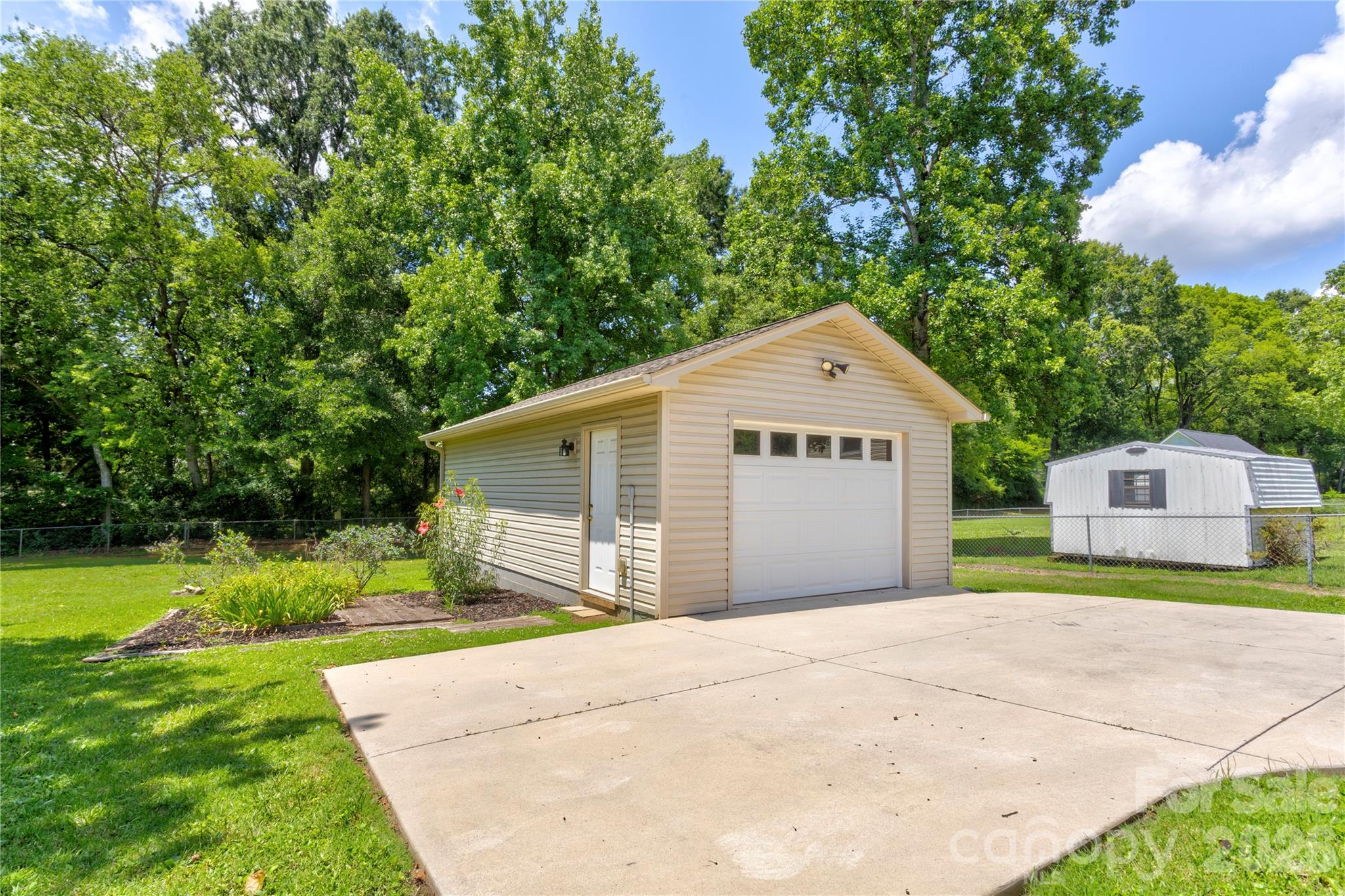822 Rubens Road SW — Concord