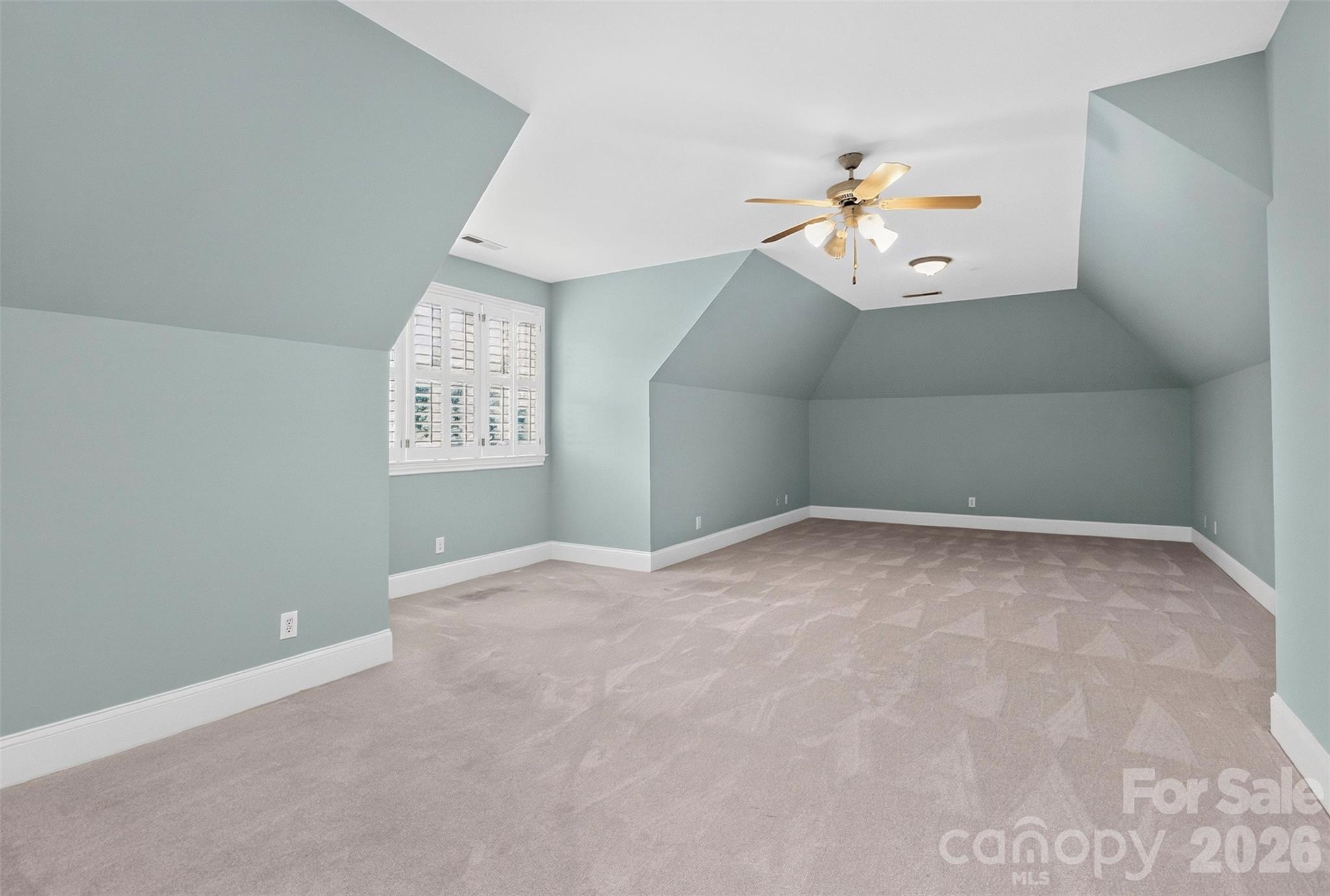 6907 Meadow Run Lane — Charlotte