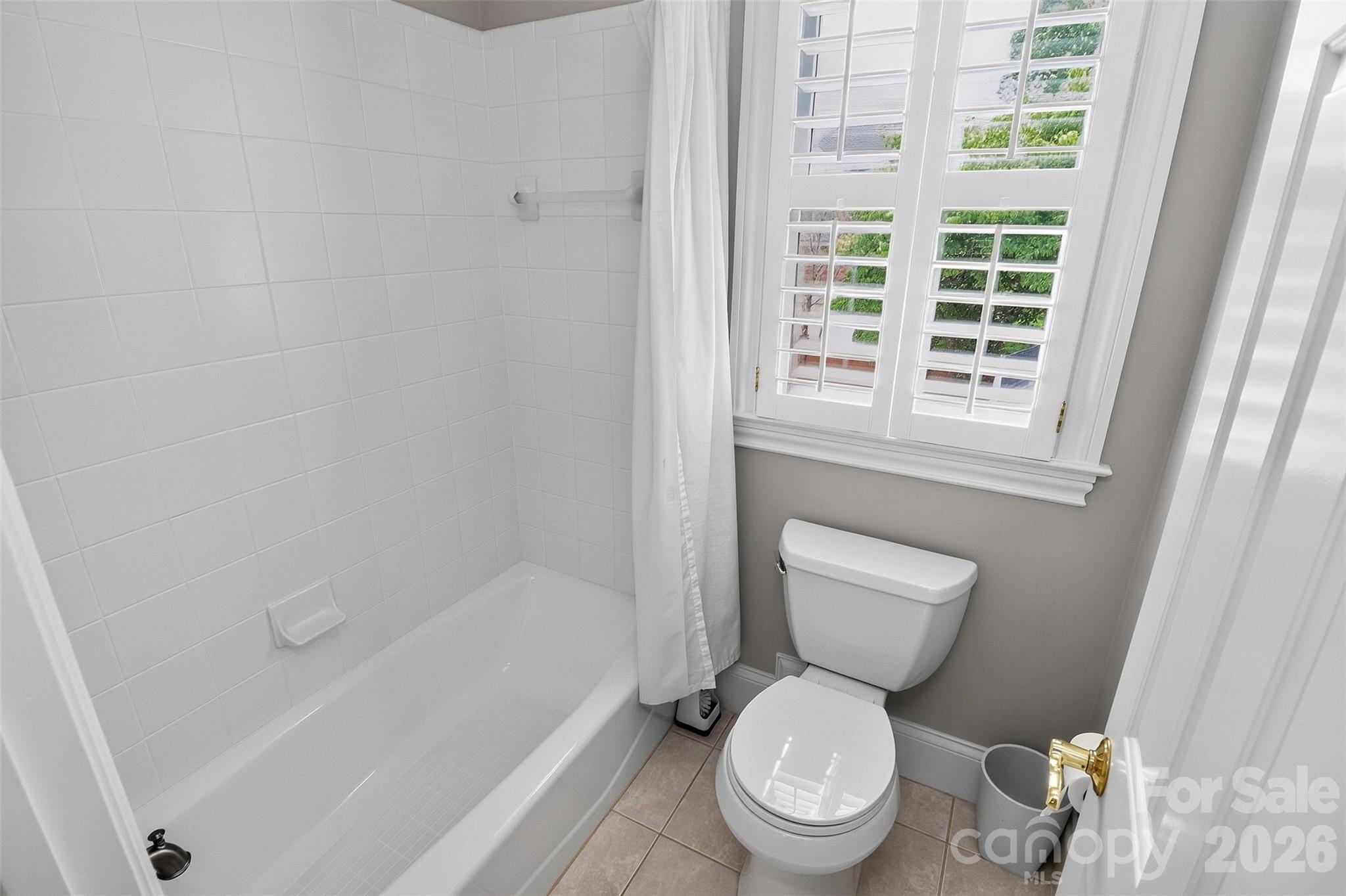 6907 Meadow Run Lane — Charlotte