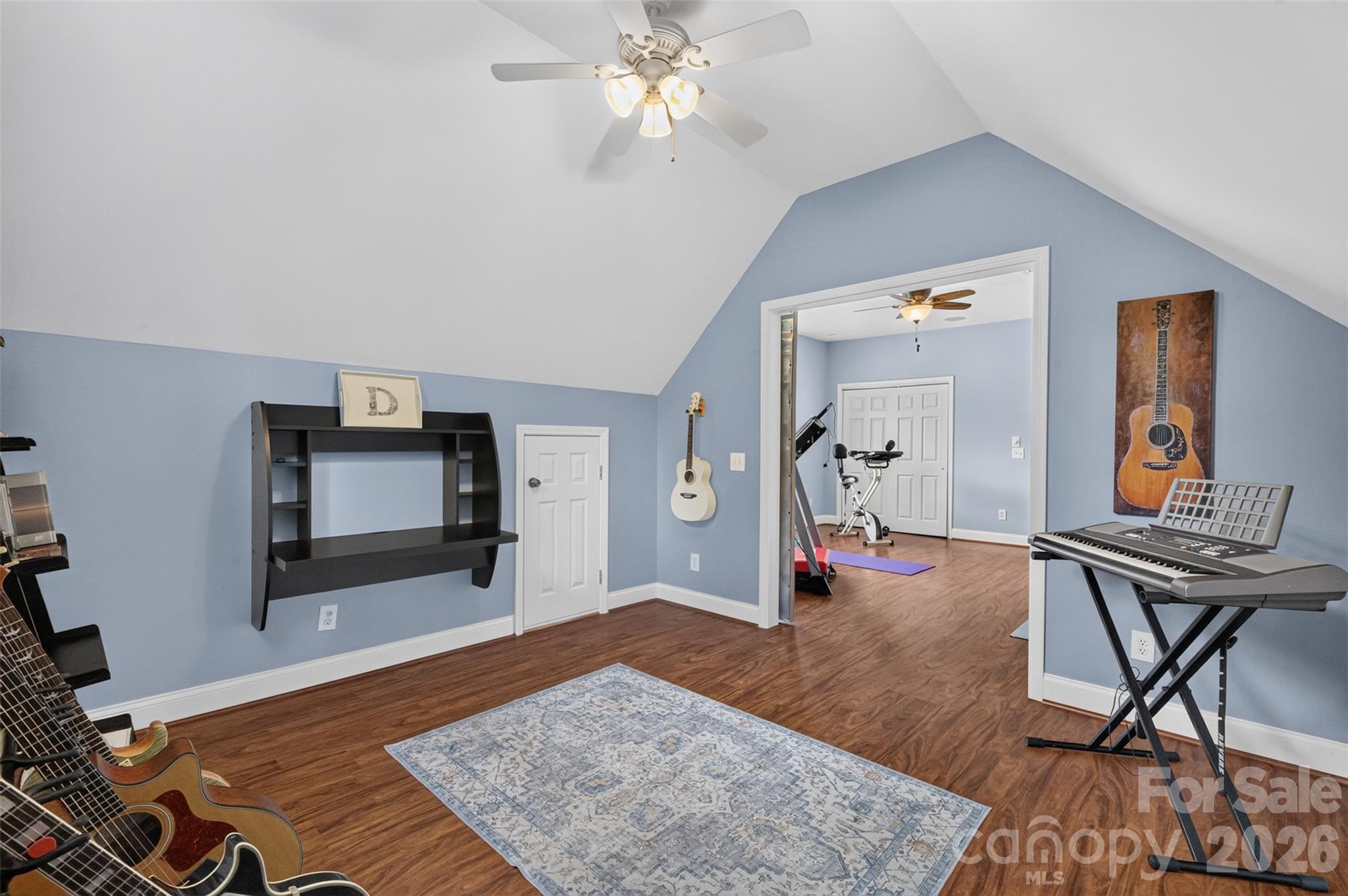 9220 Kensington Forest Drive — Harrisburg