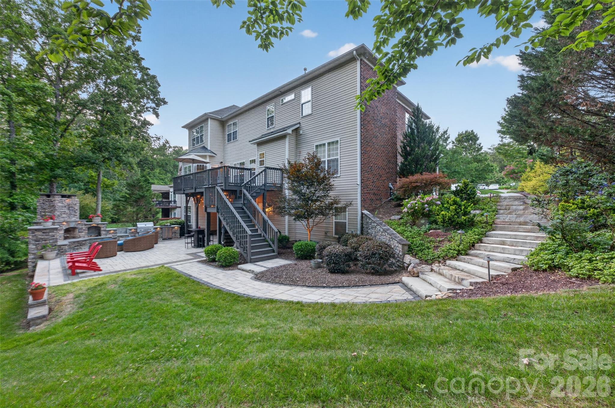 9220 Kensington Forest Drive — Harrisburg