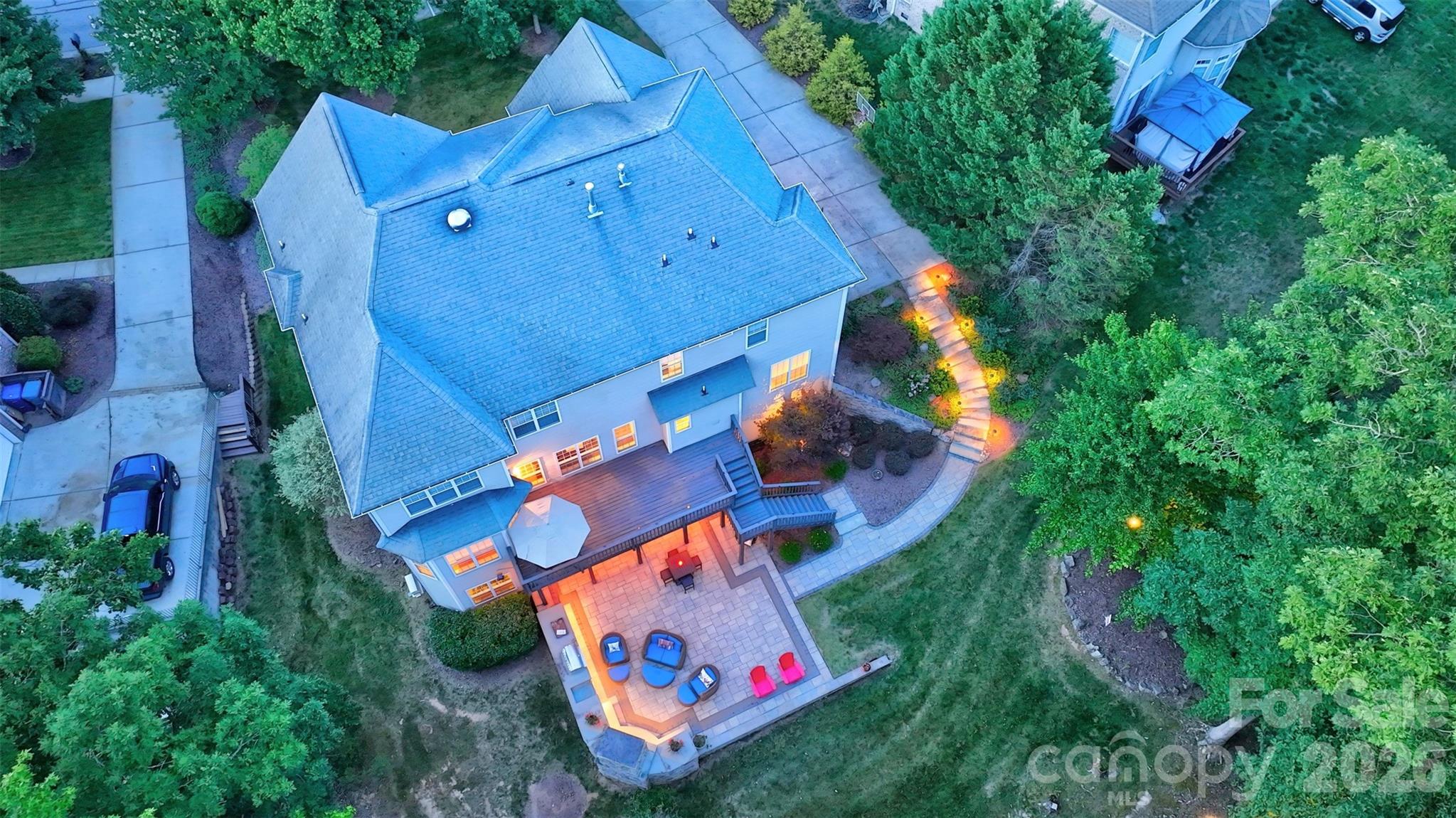 9220 Kensington Forest Drive — Harrisburg