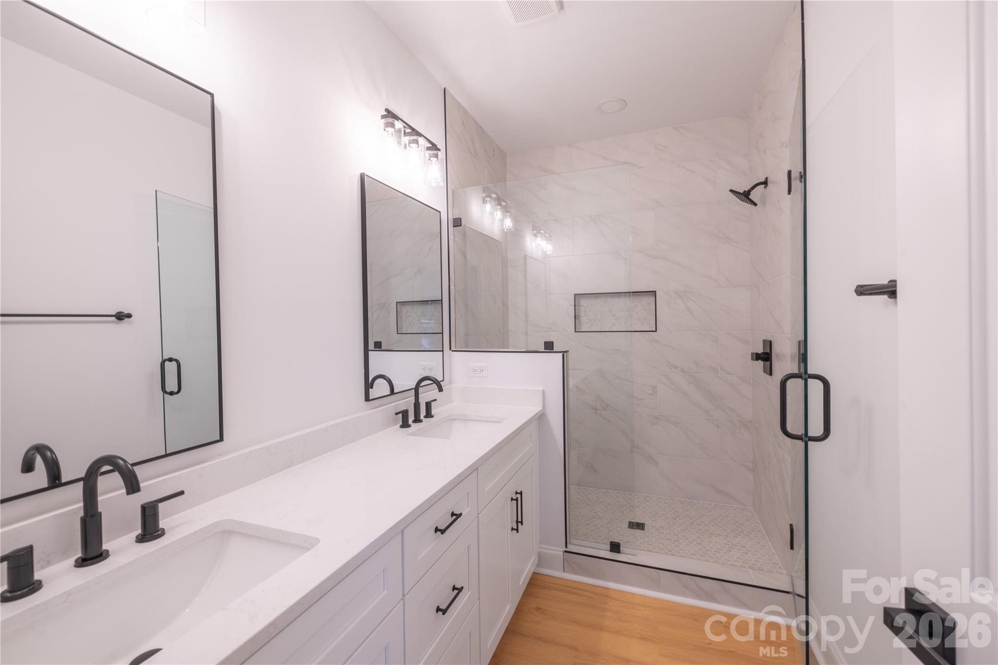 269 Tamarind Drive #568 — Troy