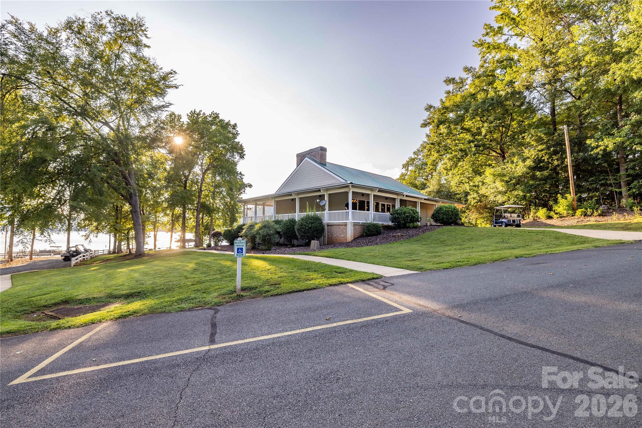 269 Tamarind Drive #568 — Troy