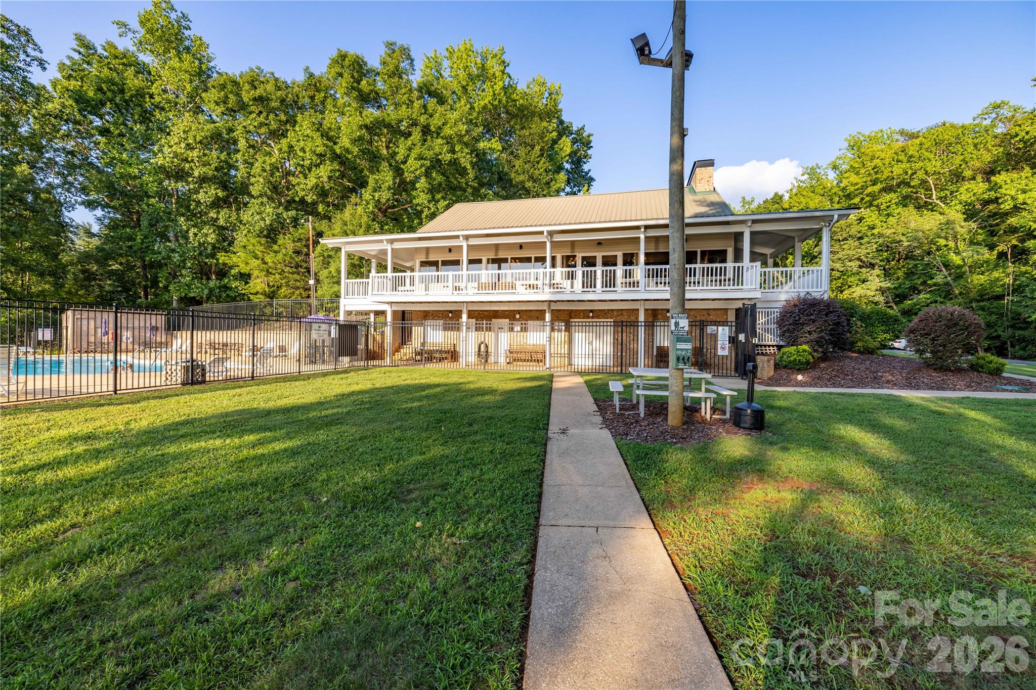 269 Tamarind Drive #568 — Troy