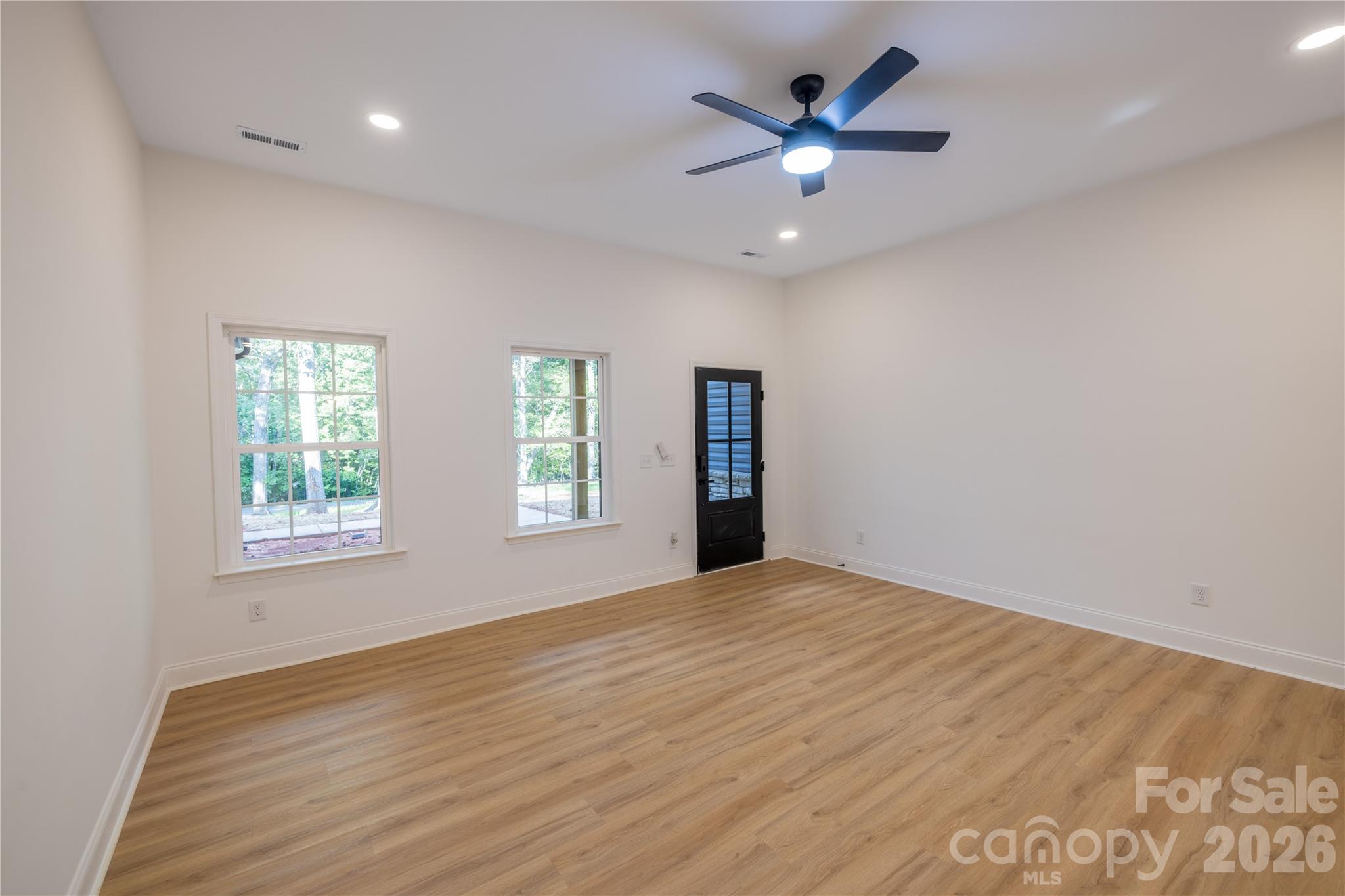 269 Tamarind Drive #568 — Troy