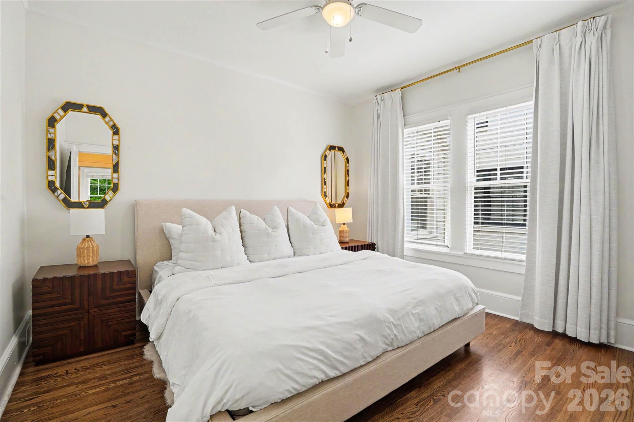 2124 Lombardy Circle — Charlotte