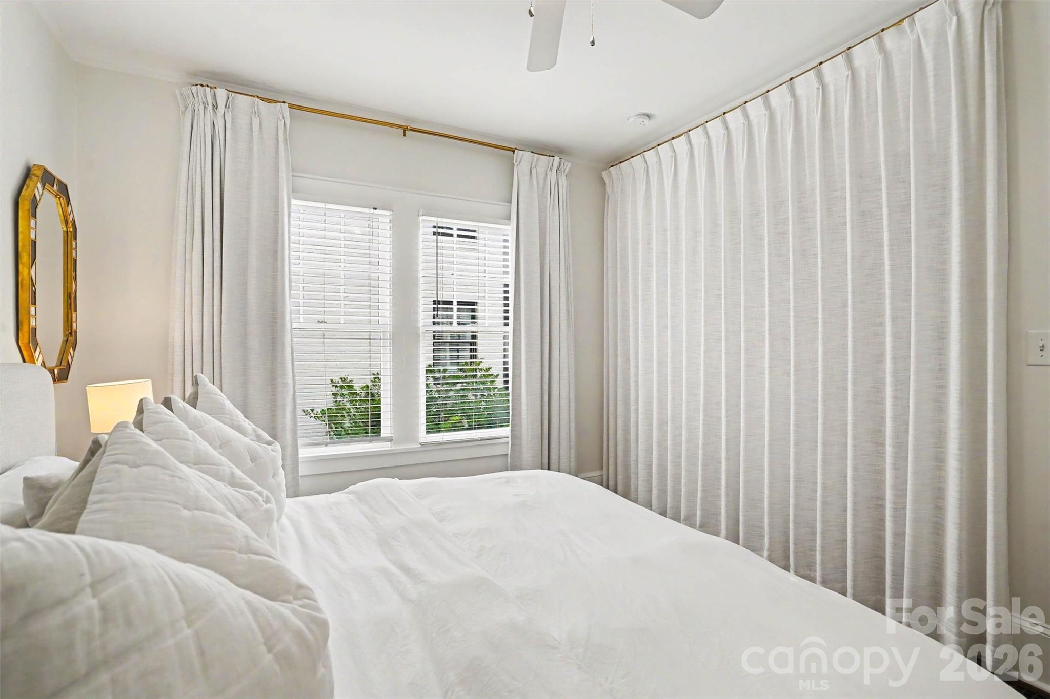 2124 Lombardy Circle — Charlotte