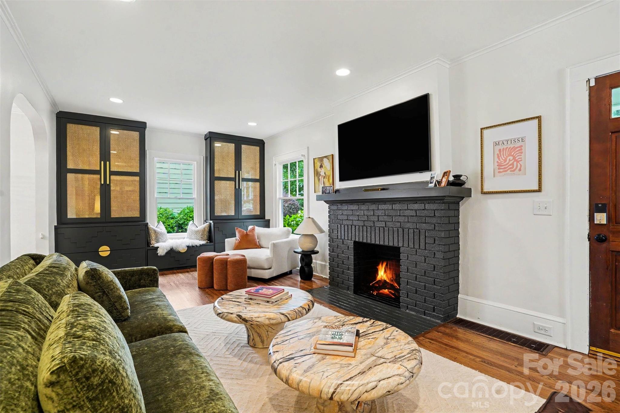 2124 Lombardy Circle — Charlotte