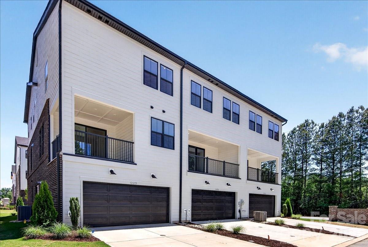 12015 Elsa Lane — Charlotte