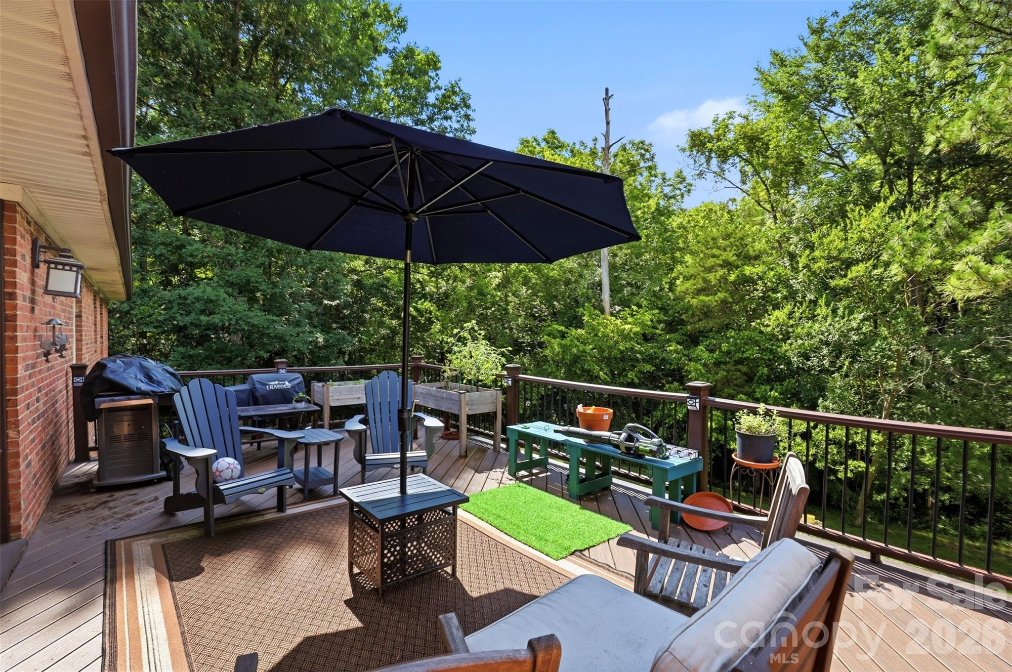 2620 Lynbridge Drive — Charlotte