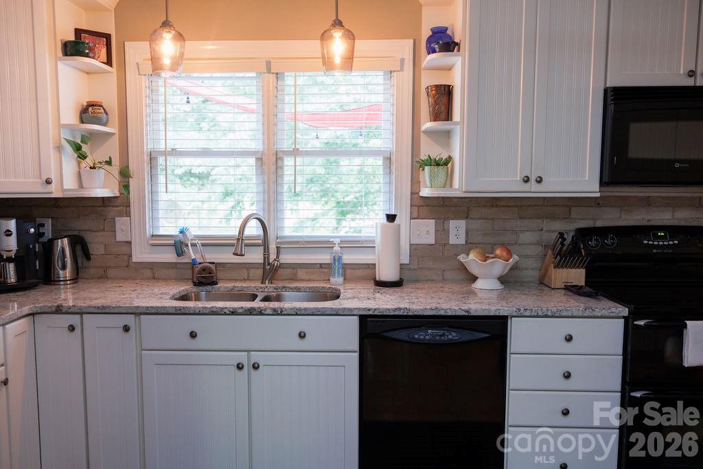 119 Country Meadow Lane — Kings Mountain