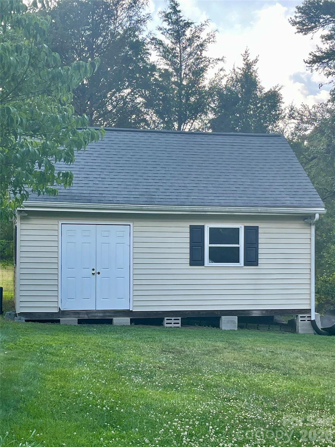 119 Country Meadow Lane — Kings Mountain