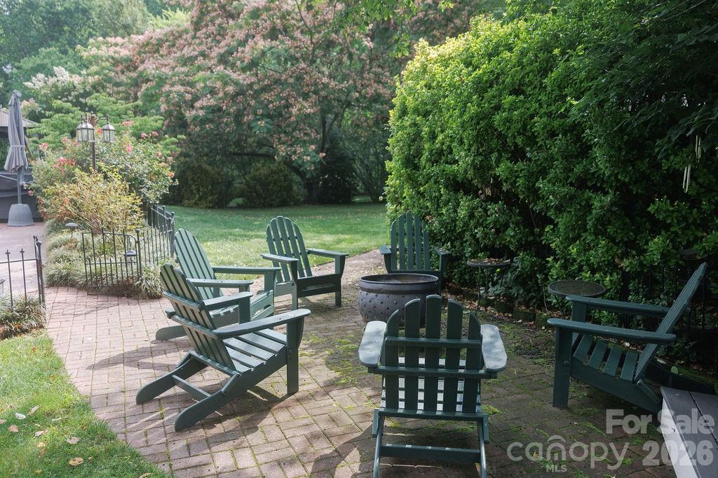 119 Country Meadow Lane — Kings Mountain
