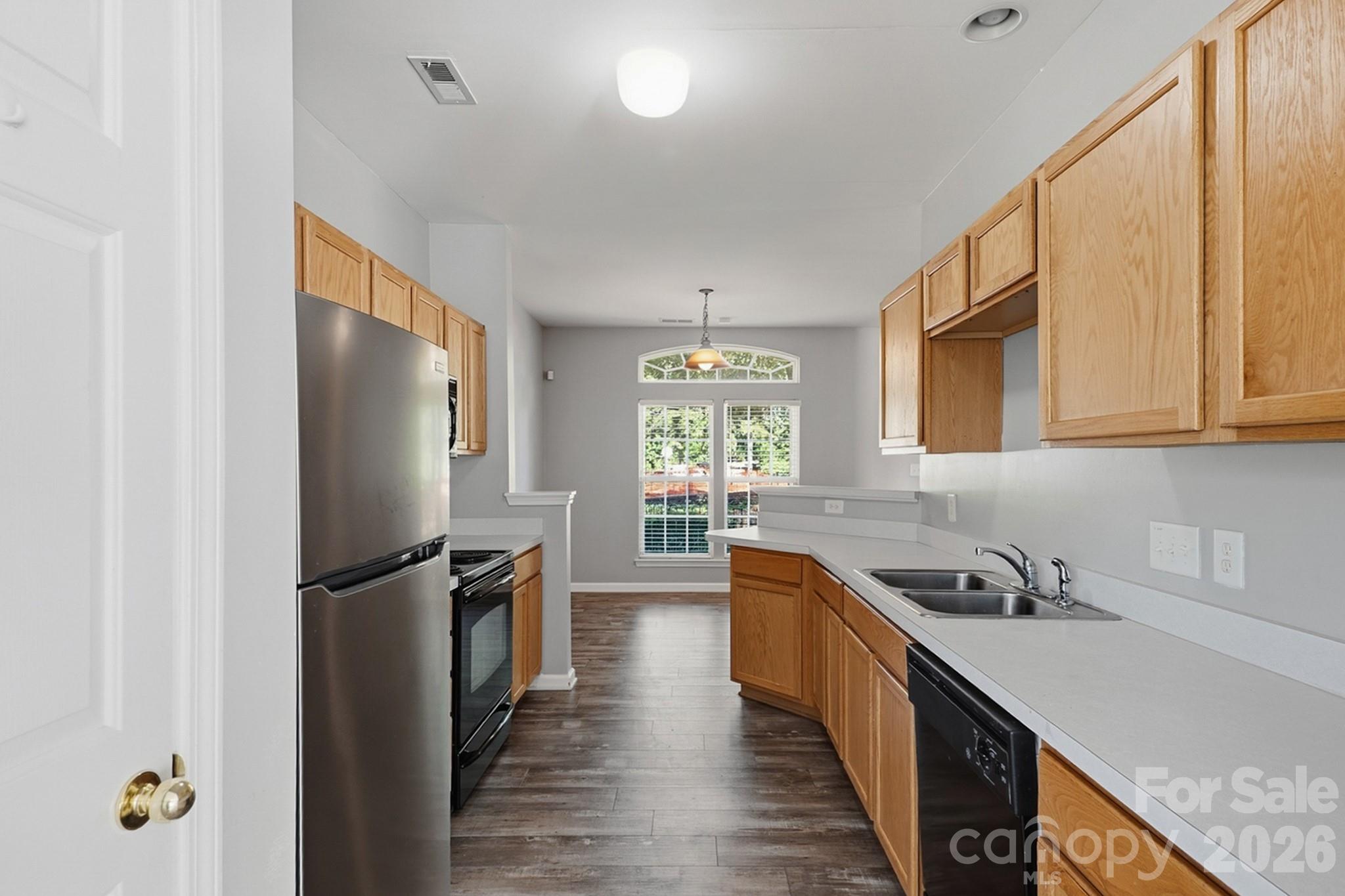 6172 Prosperity Church Road — Charlotte