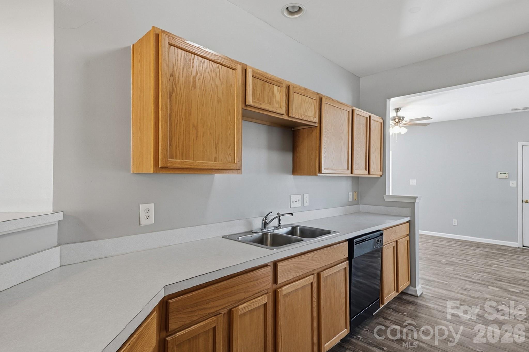 6172 Prosperity Church Road — Charlotte