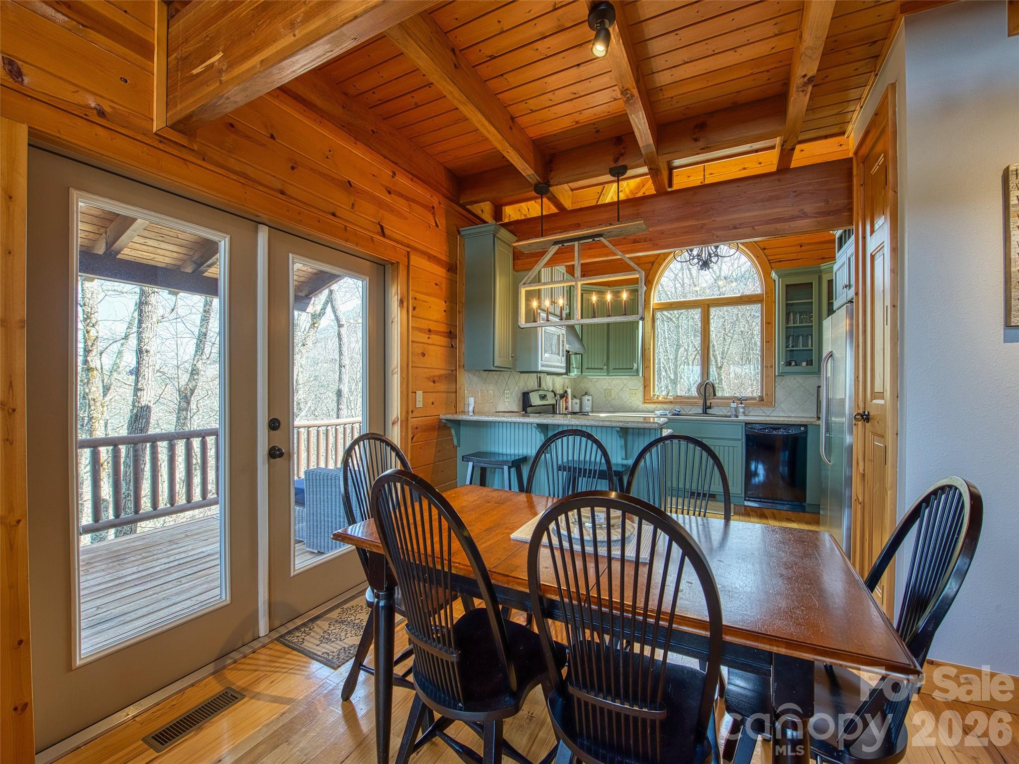 53 Kamama Trail — Maggie Valley