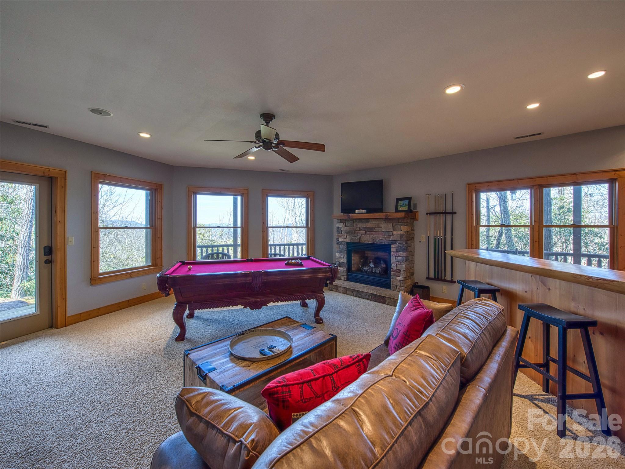 53 Kamama Trail — Maggie Valley