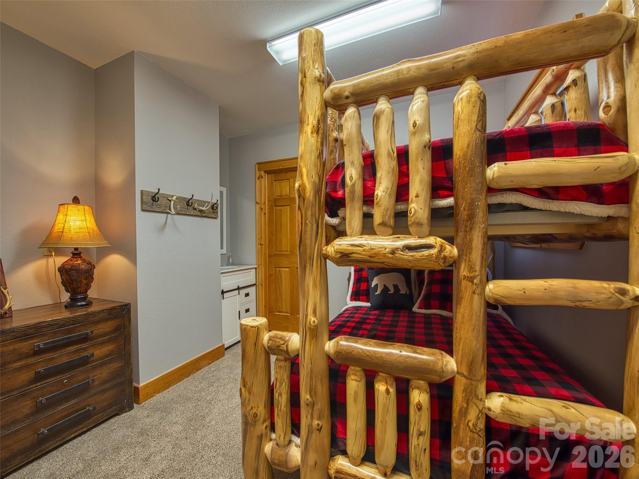53 Kamama Trail — Maggie Valley