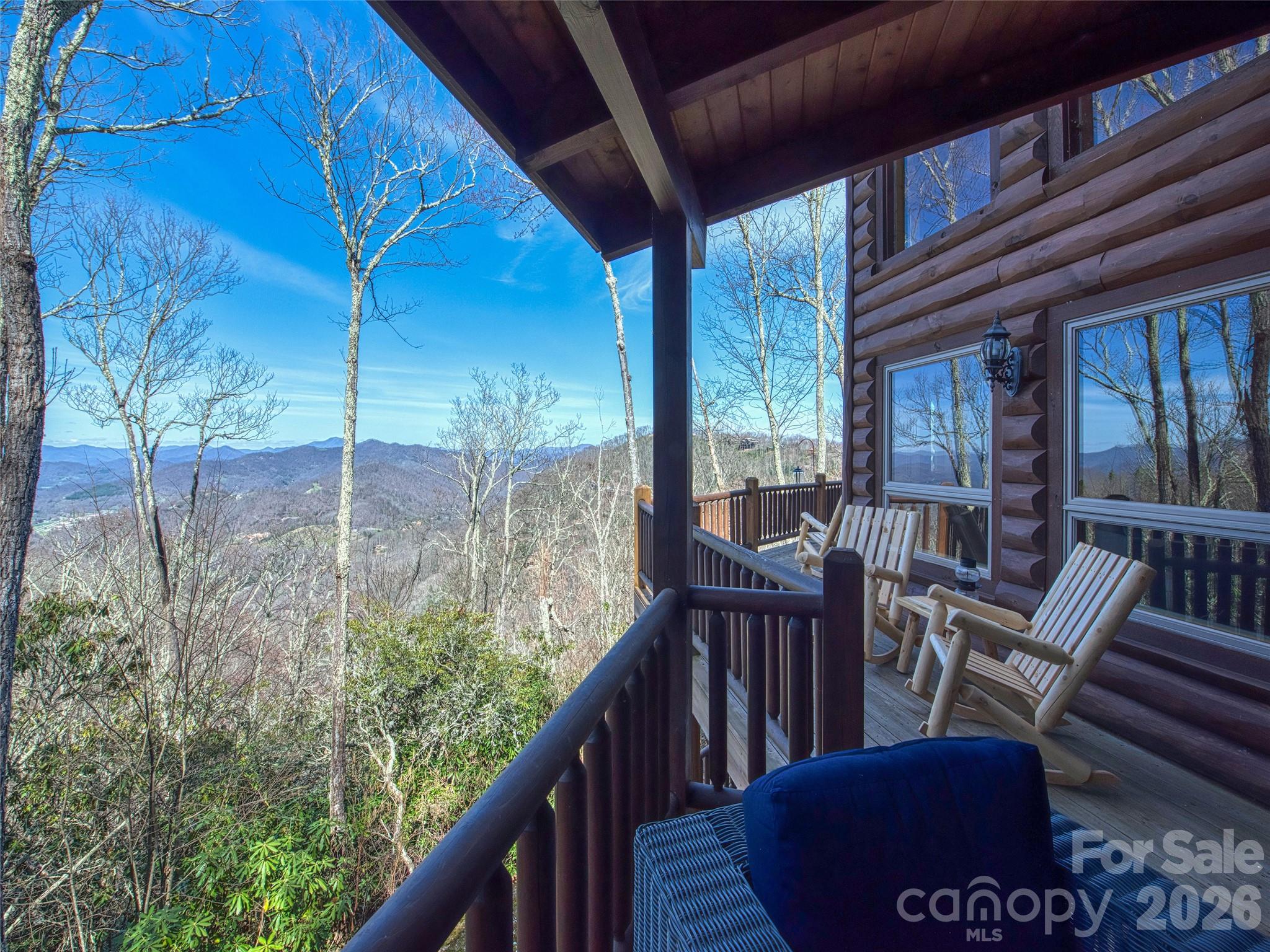 53 Kamama Trail — Maggie Valley