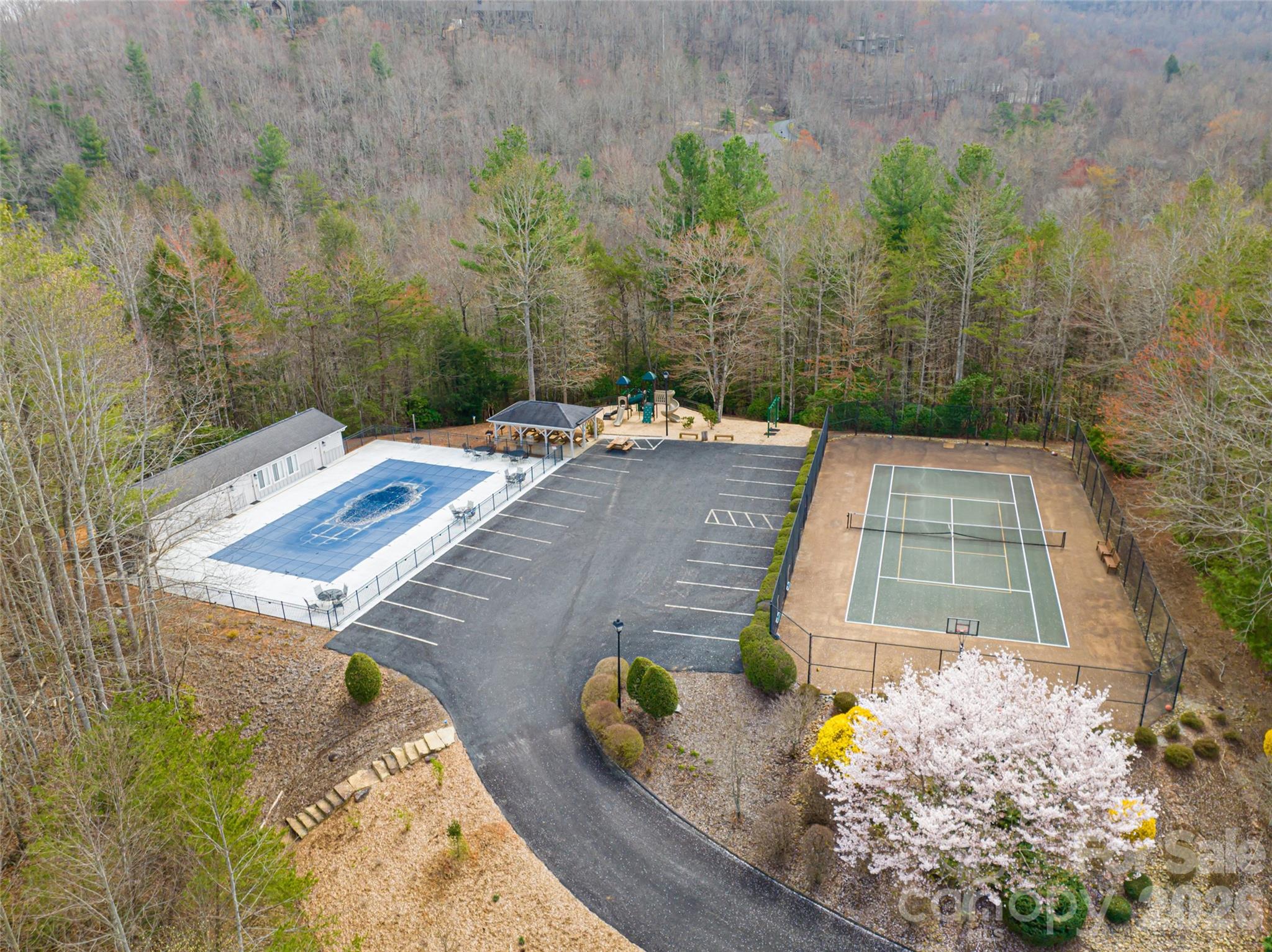 840 and 856 Stoney Stream Lane — Arden