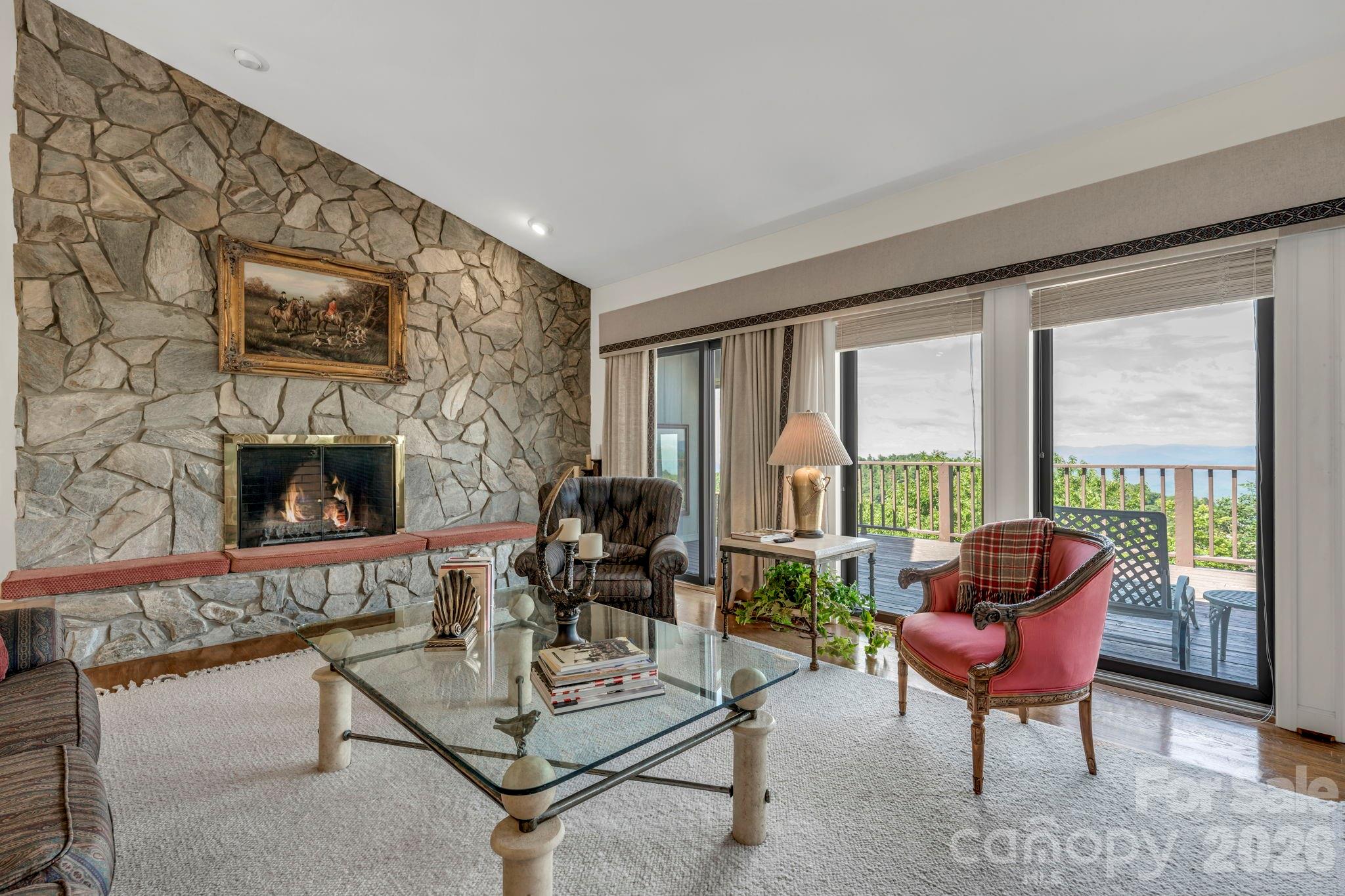 483 W Green Hill Drive — Blowing Rock