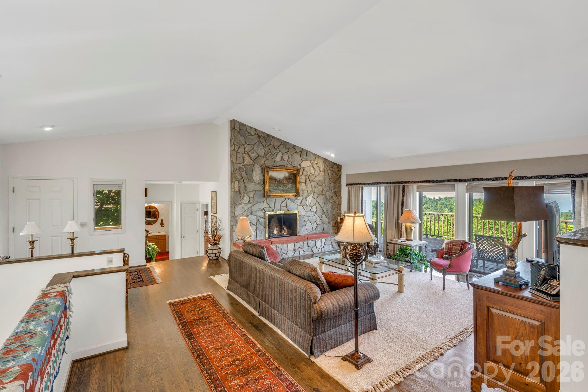 483 W Green Hill Drive — Blowing Rock
