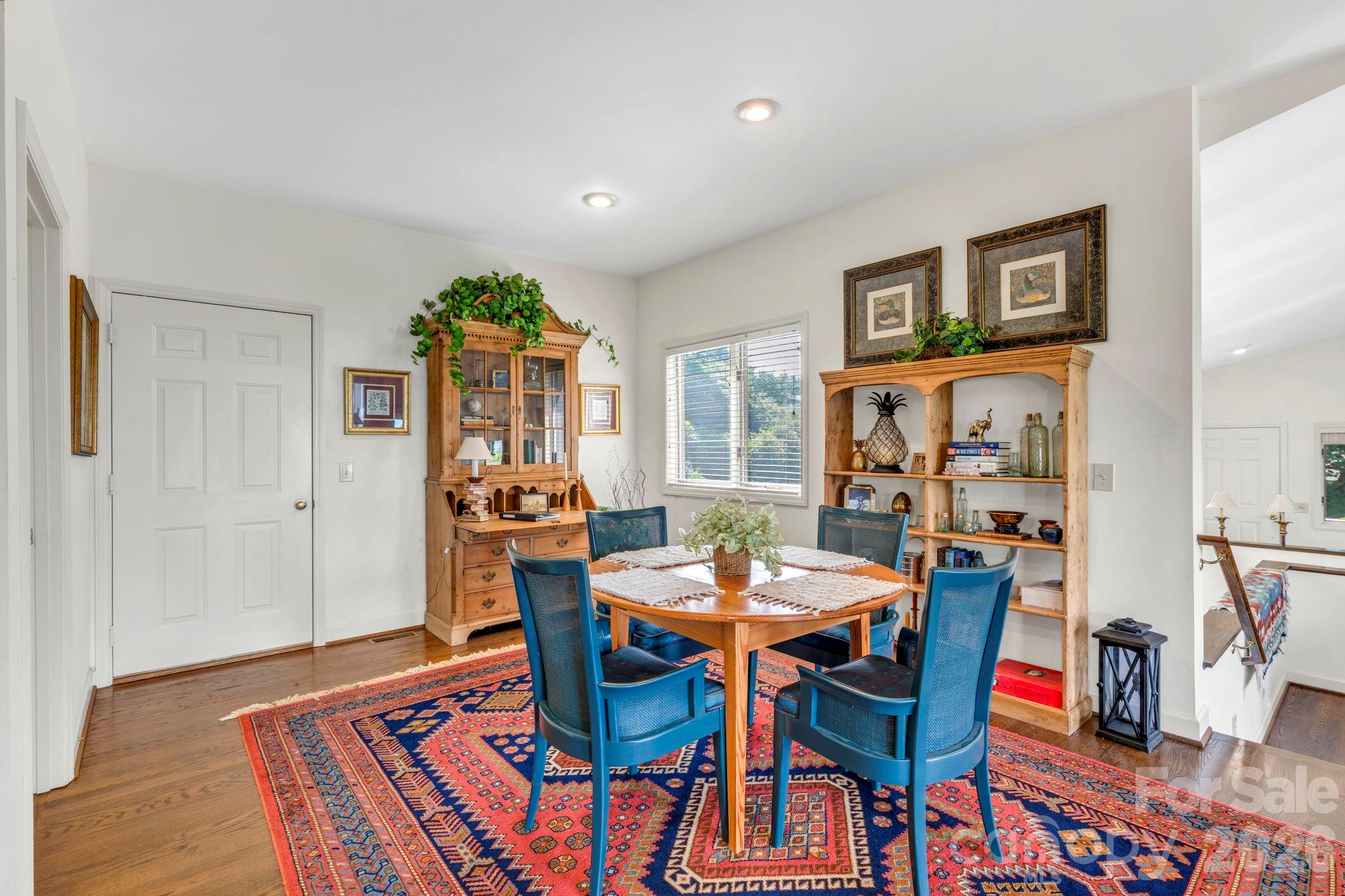 483 W Green Hill Drive — Blowing Rock