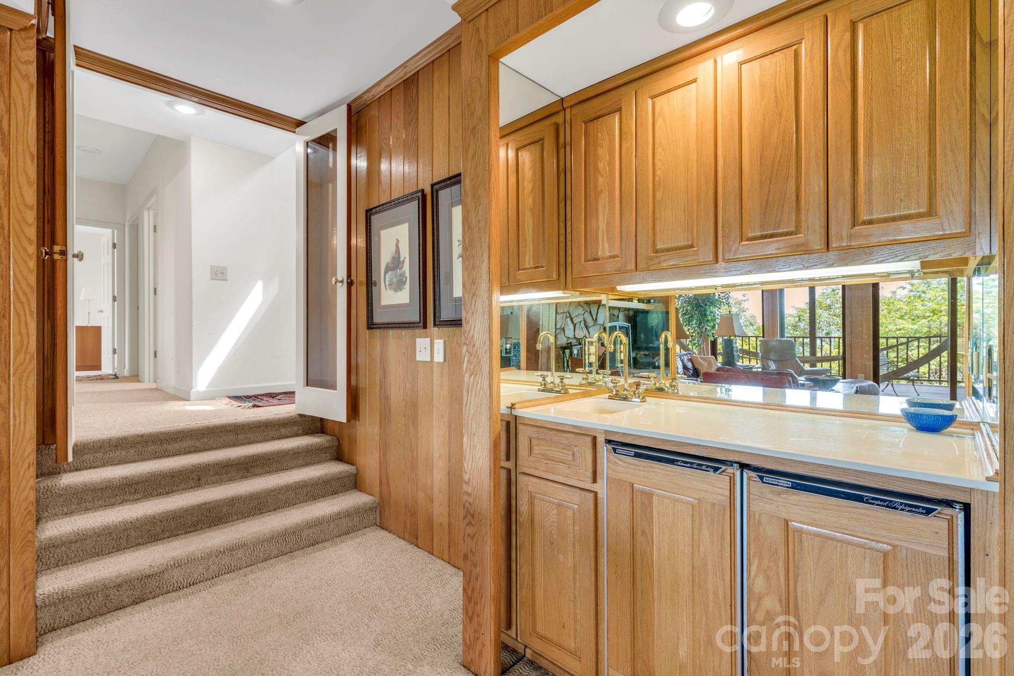 483 W Green Hill Drive — Blowing Rock