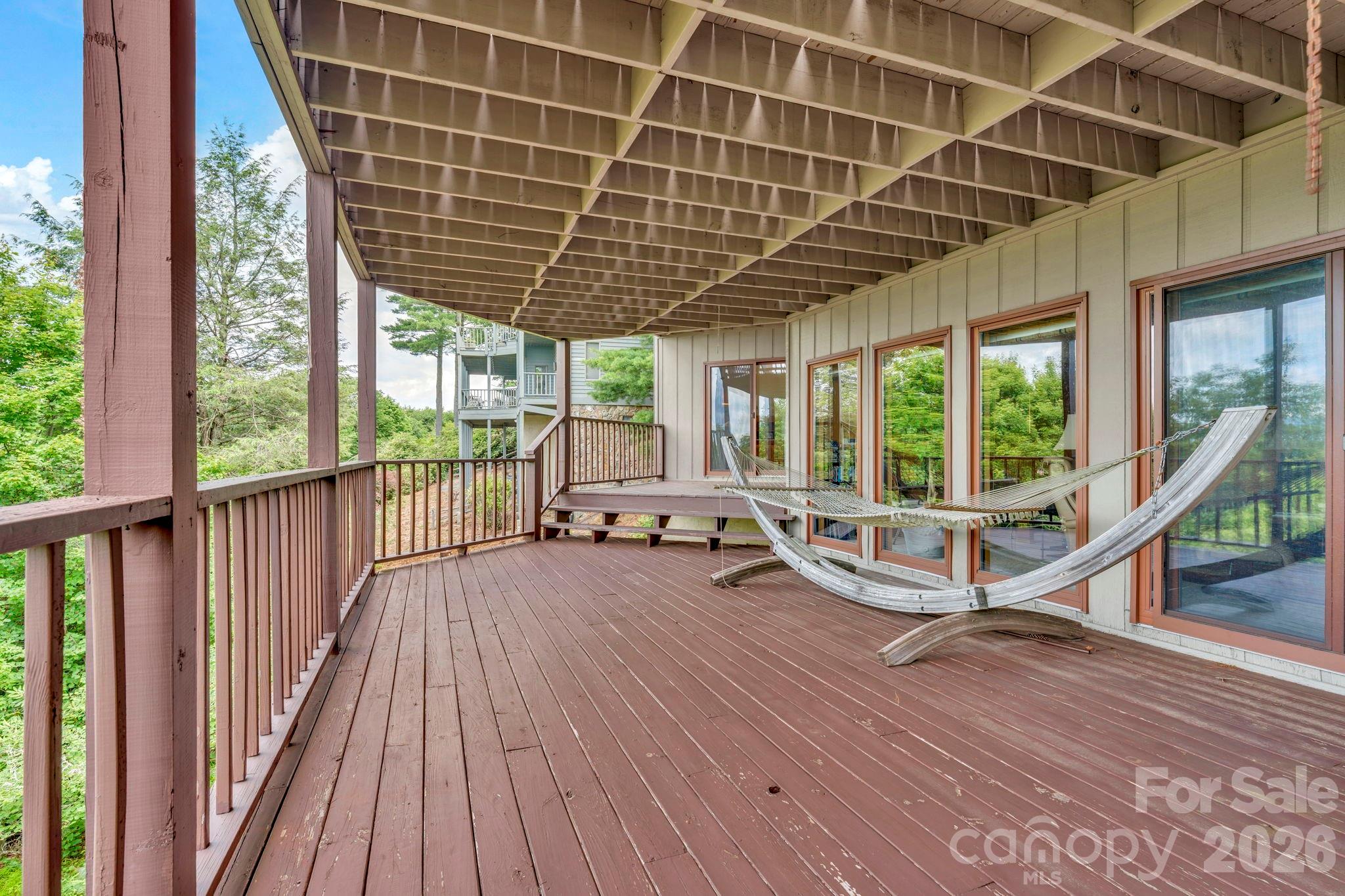 483 W Green Hill Drive — Blowing Rock