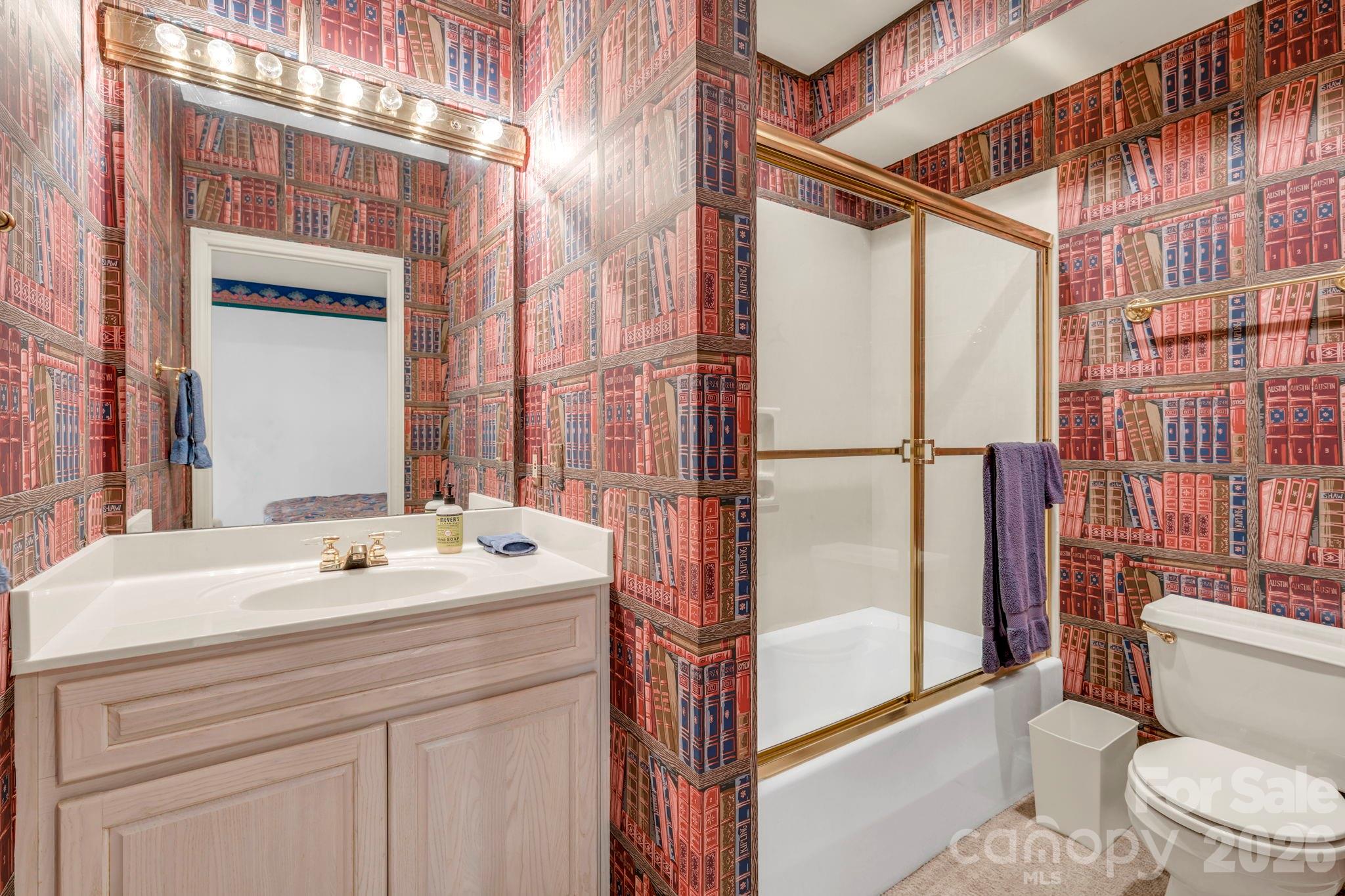 483 W Green Hill Drive — Blowing Rock