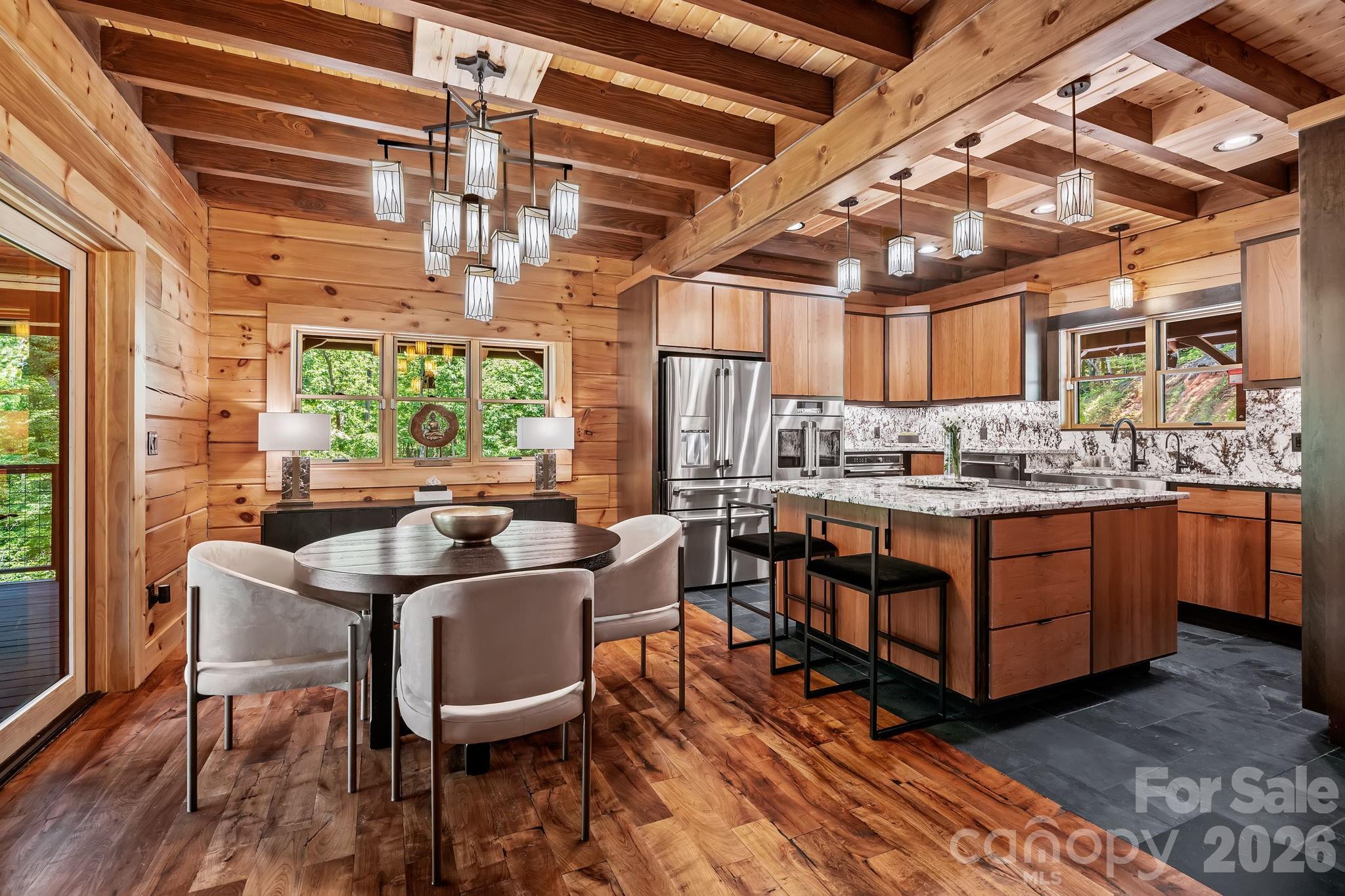 745 Mossy Oak Trail — Nebo