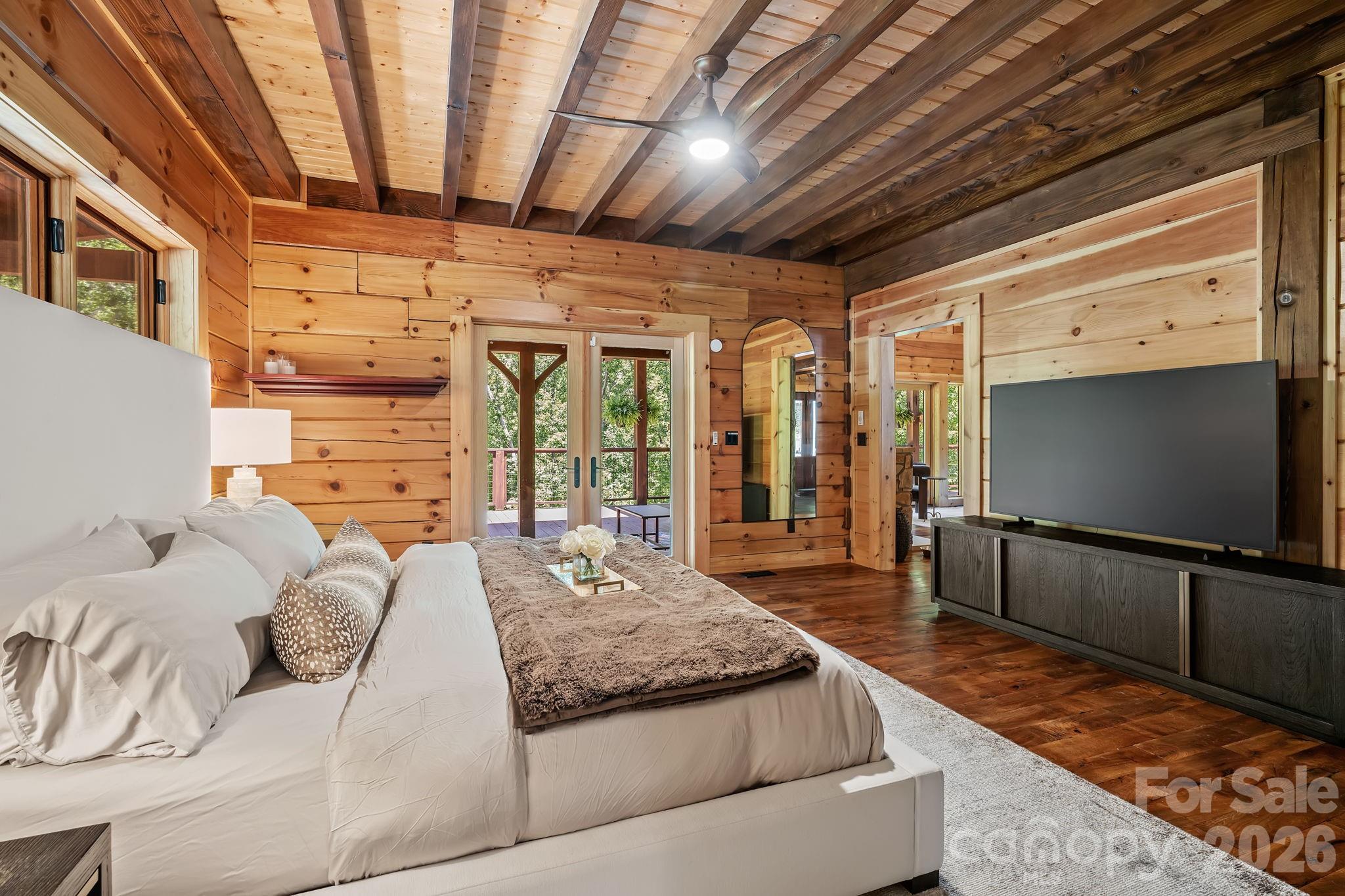745 Mossy Oak Trail — Nebo
