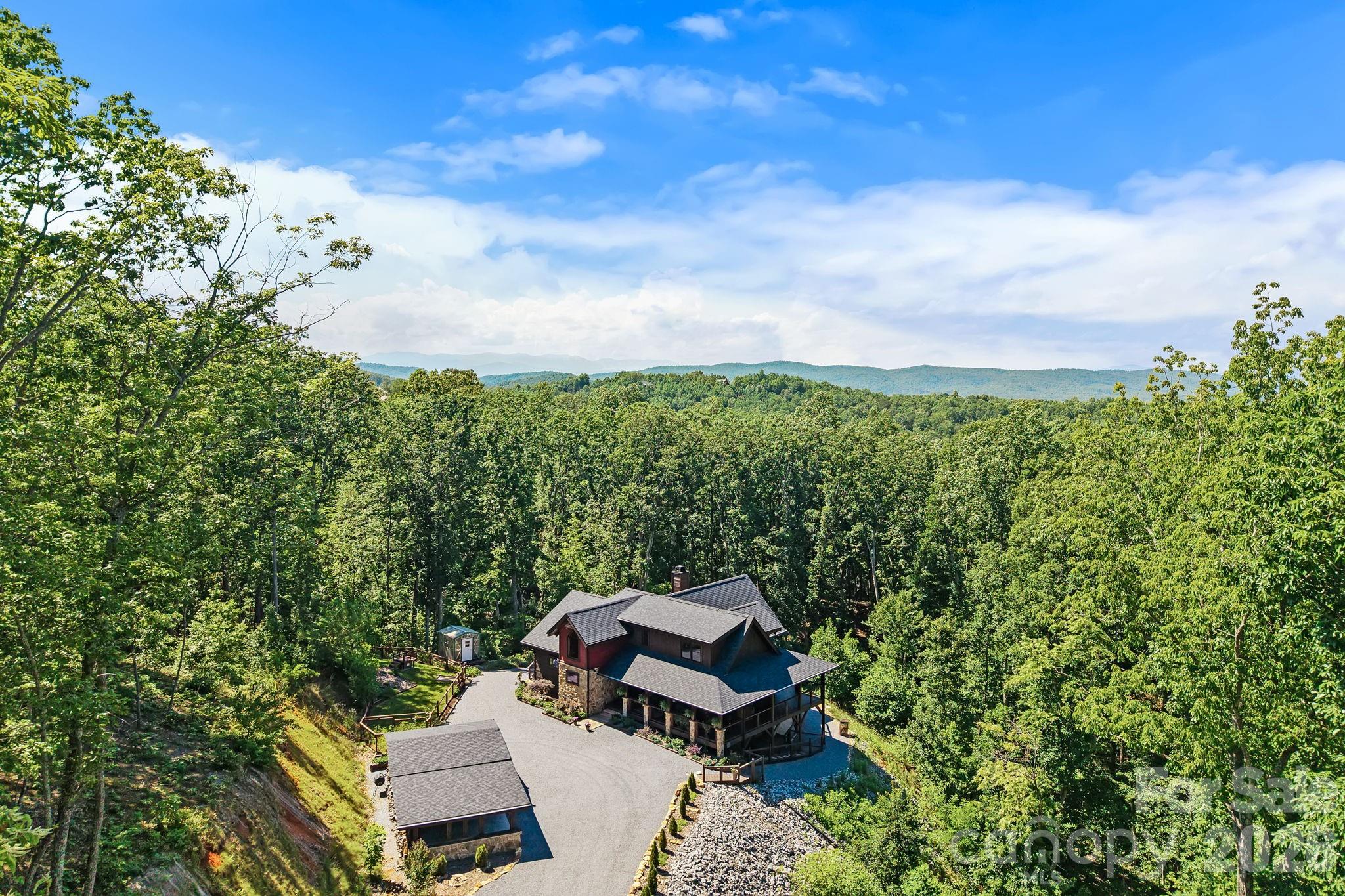 745 Mossy Oak Trail — Nebo
