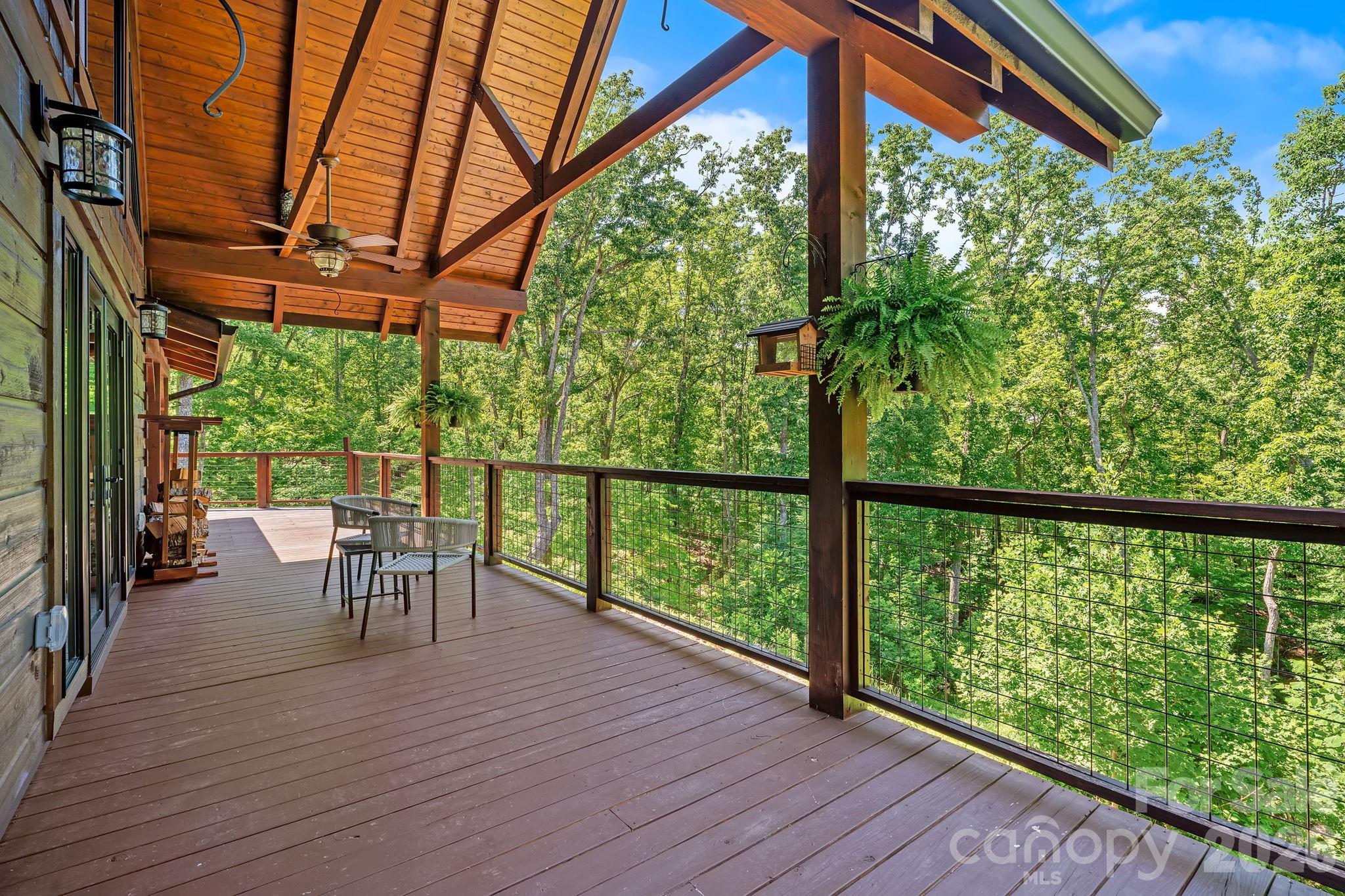 745 Mossy Oak Trail — Nebo