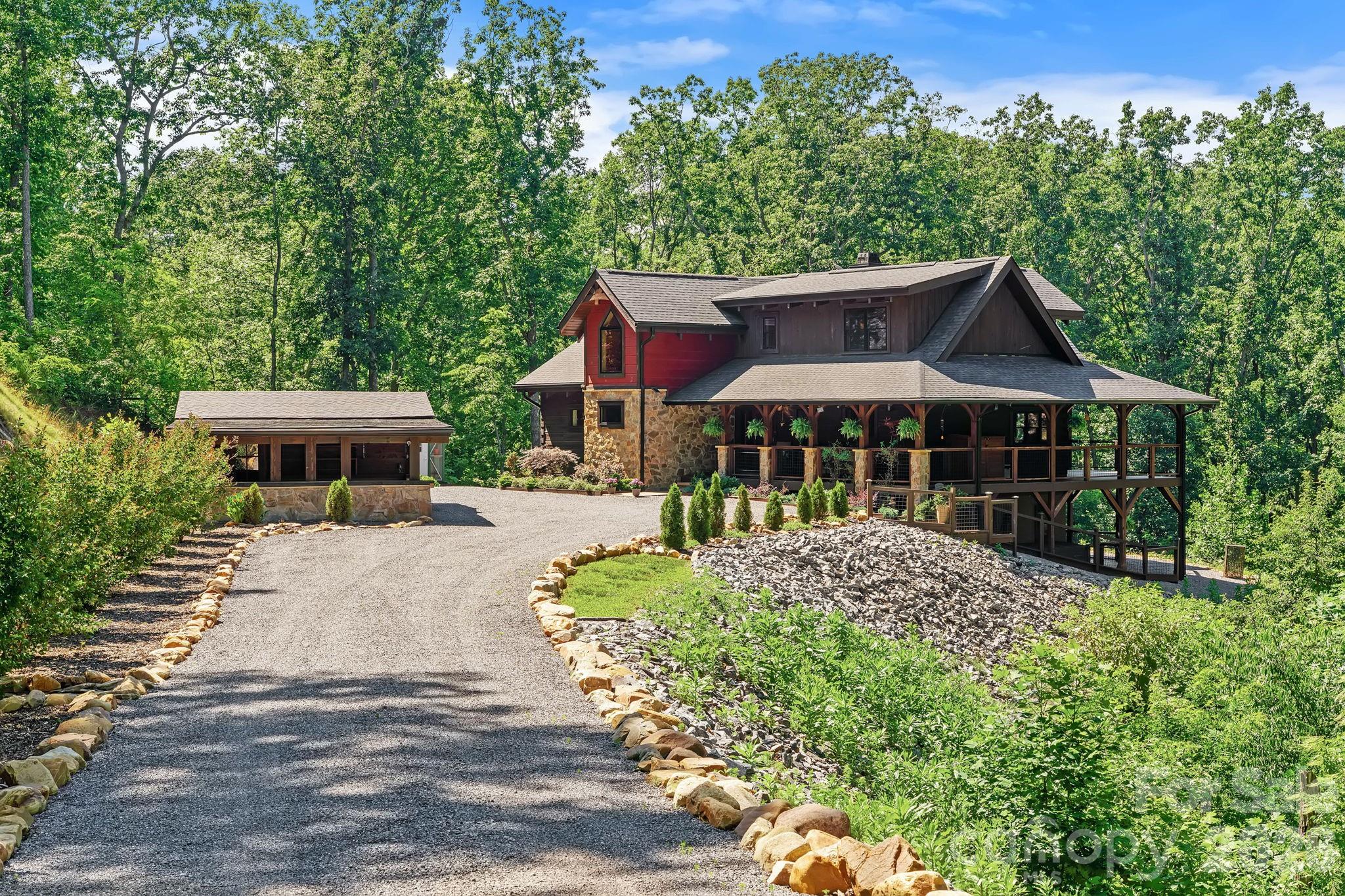 745 Mossy Oak Trail — Nebo