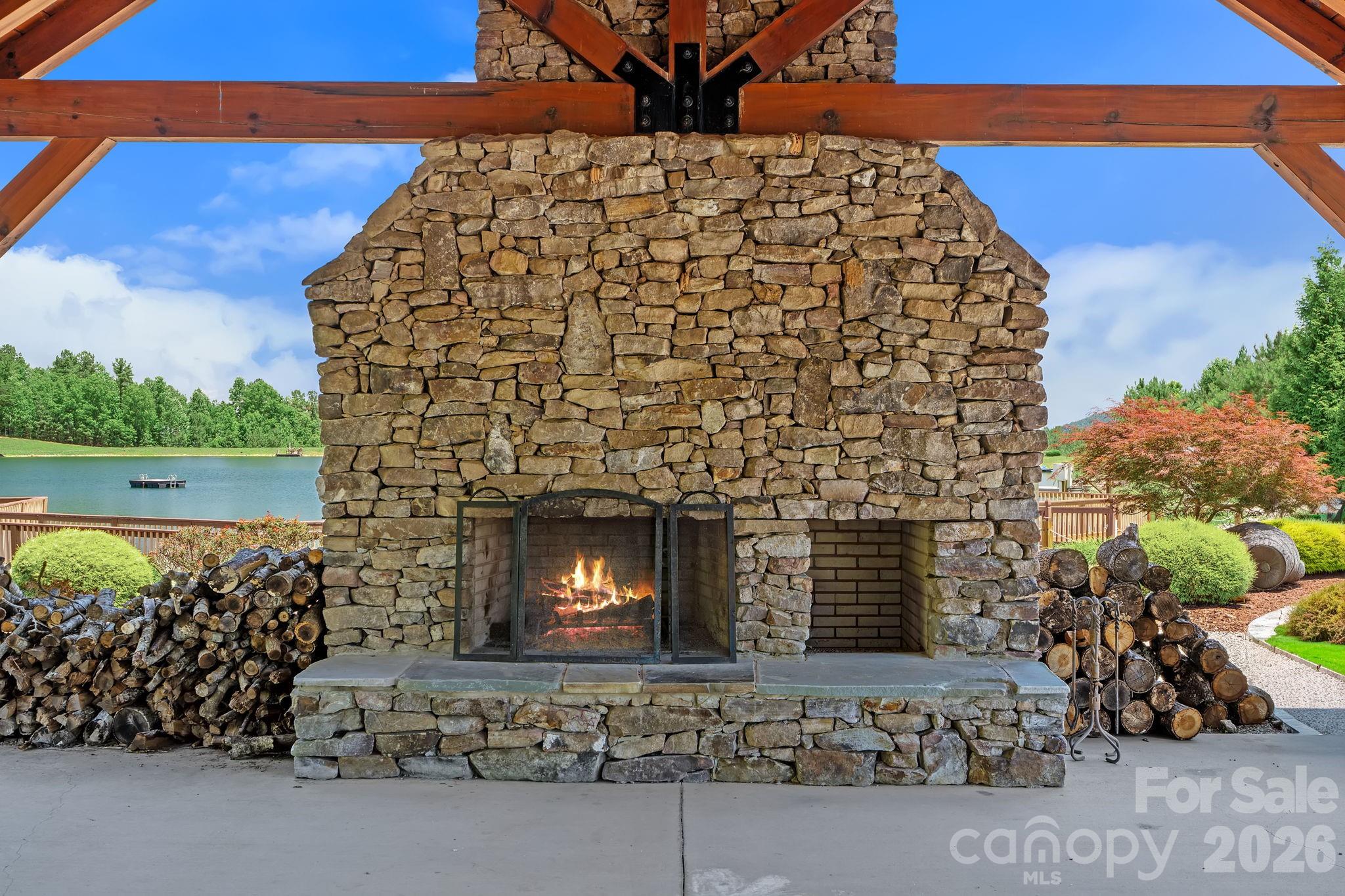 745 Mossy Oak Trail — Nebo