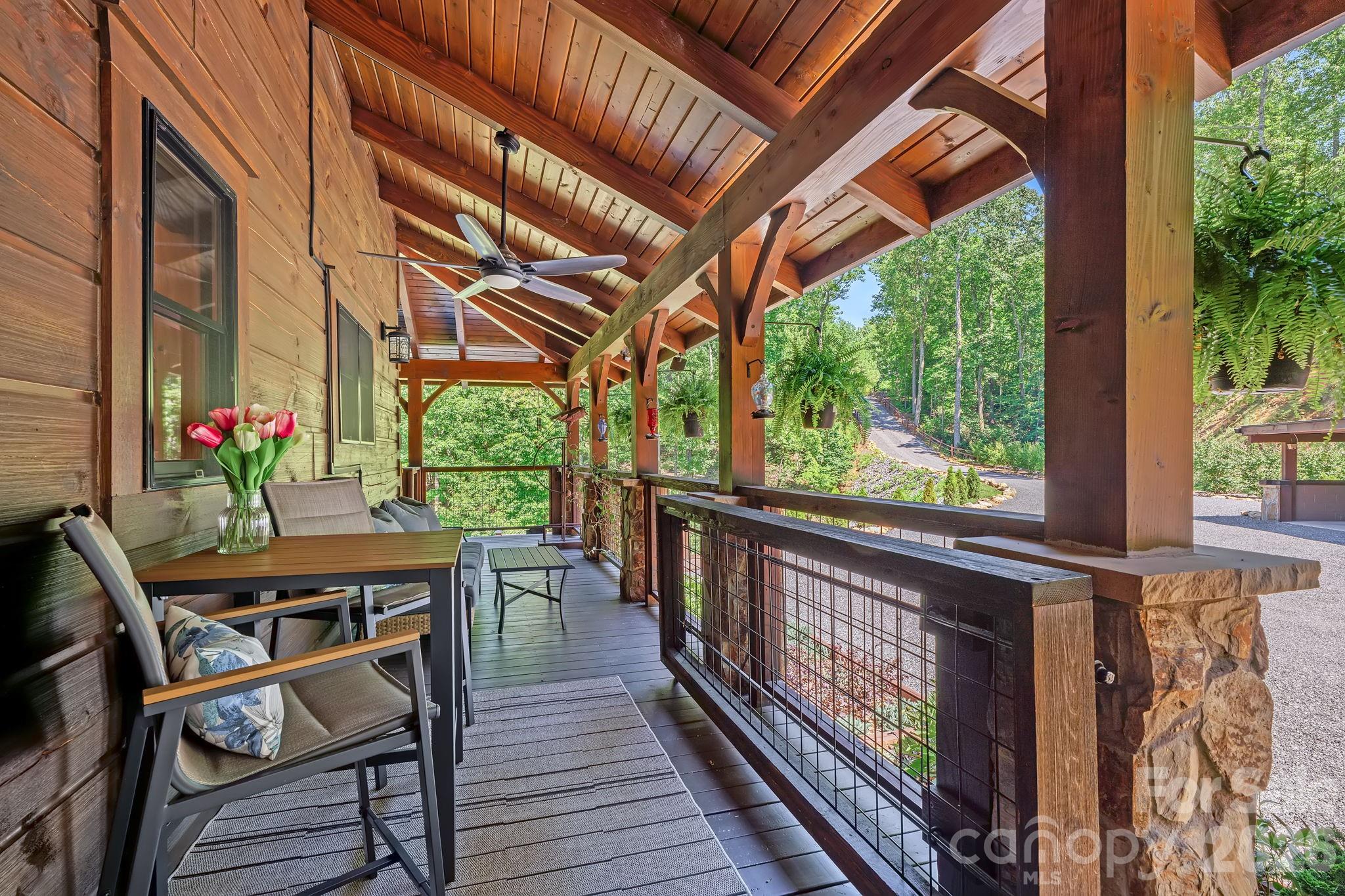 745 Mossy Oak Trail — Nebo