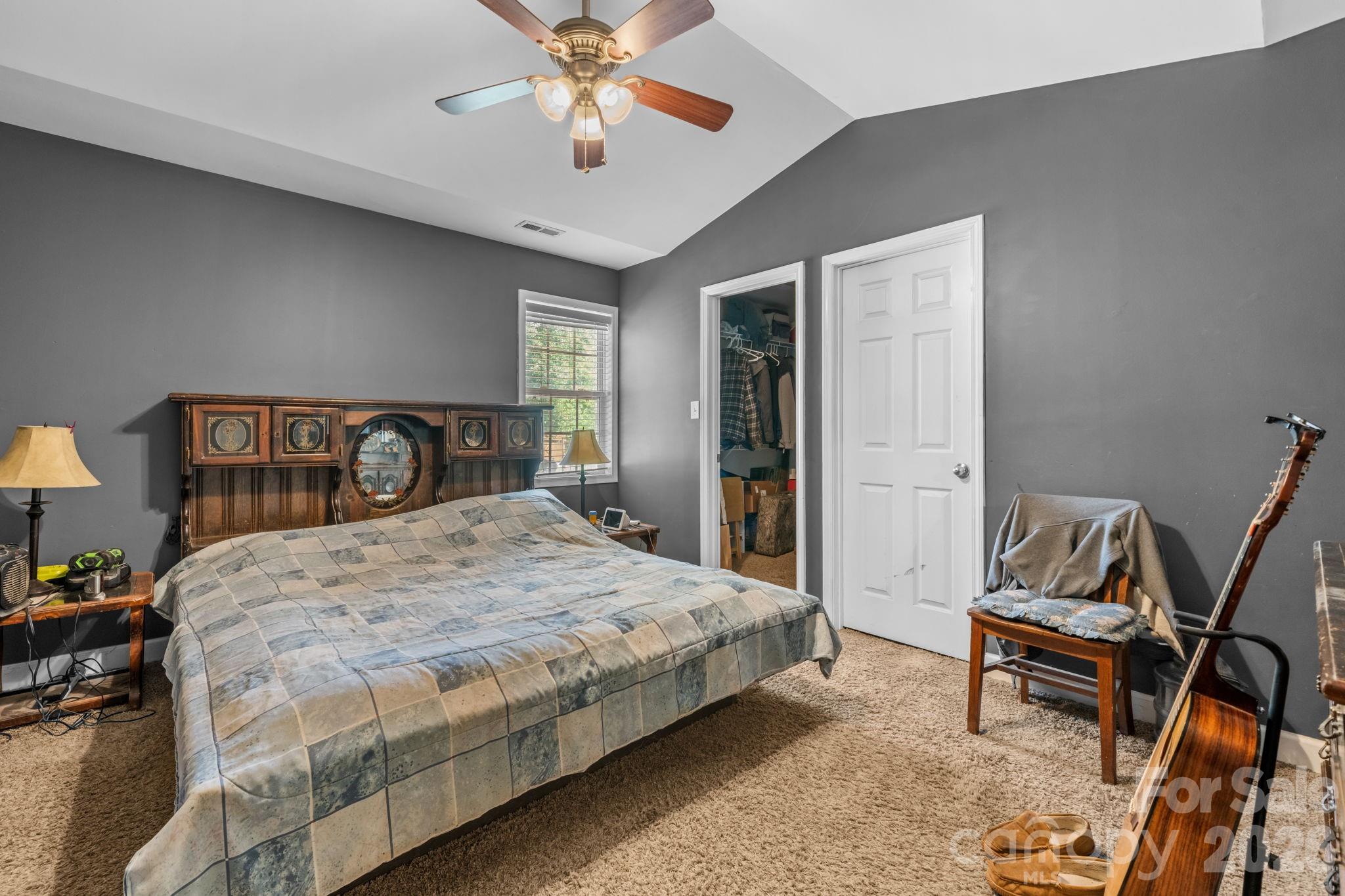 3844 Bridle Path Drive — Vale