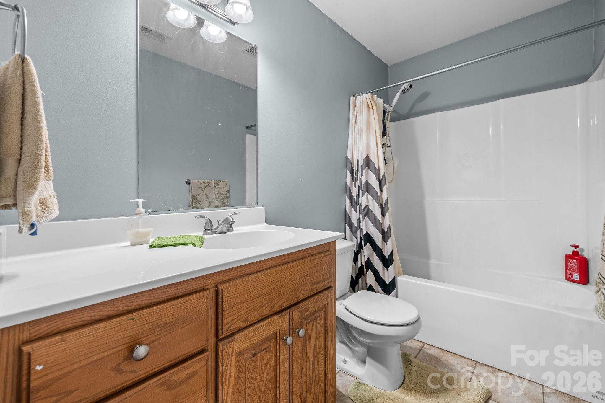 3844 Bridle Path Drive — Vale
