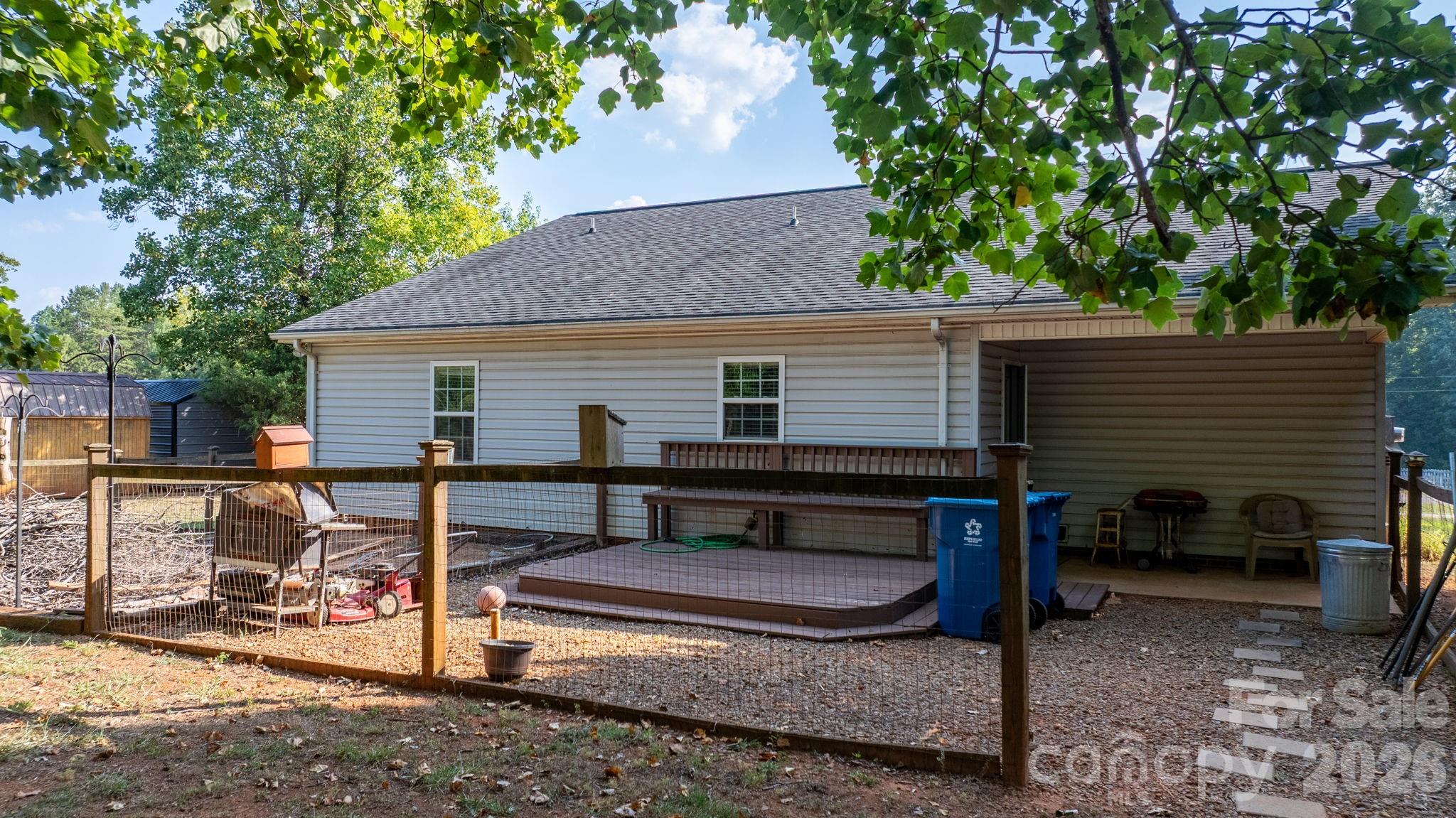 3844 Bridle Path Drive — Vale