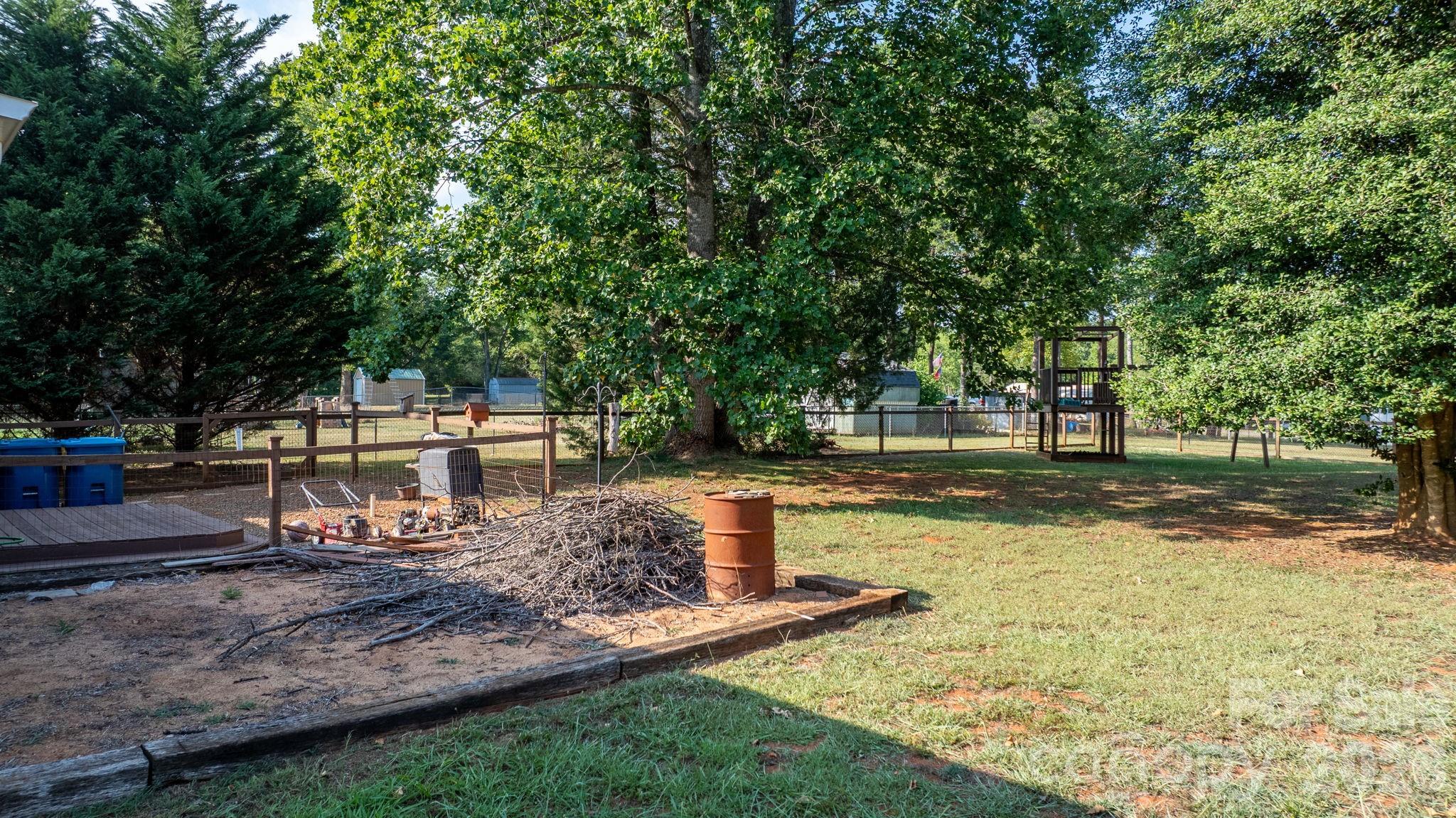 3844 Bridle Path Drive — Vale