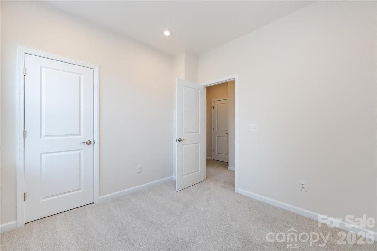 3013 Circles End — Charlotte