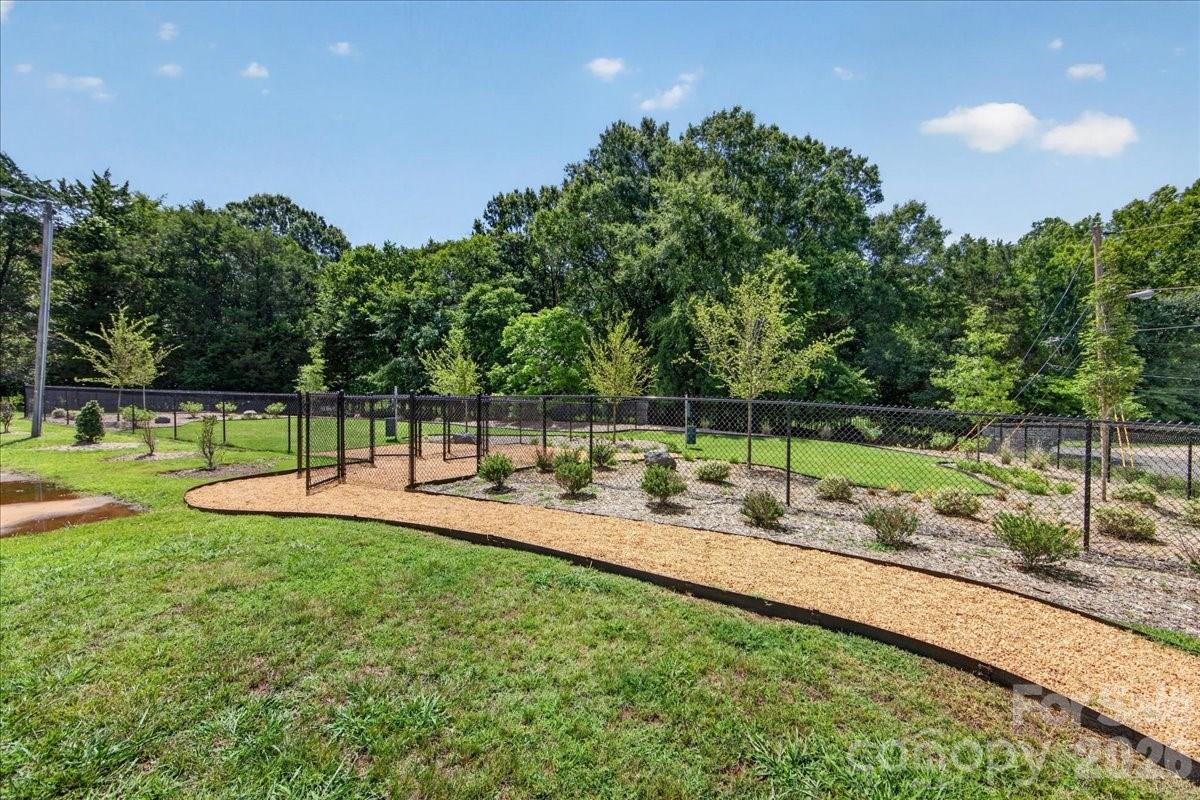 3013 Circles End — Charlotte