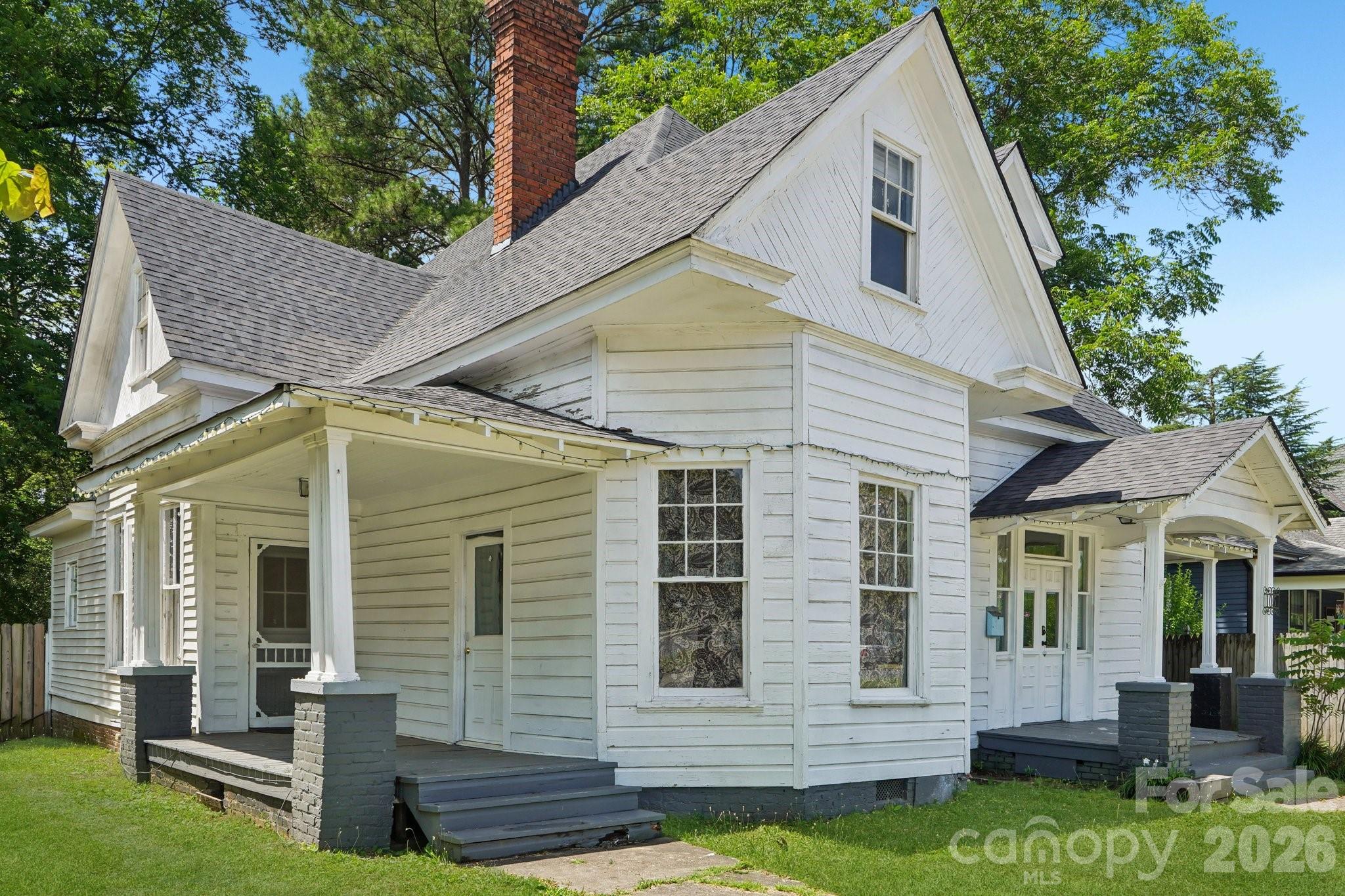 105 W Houston Street — Monroe