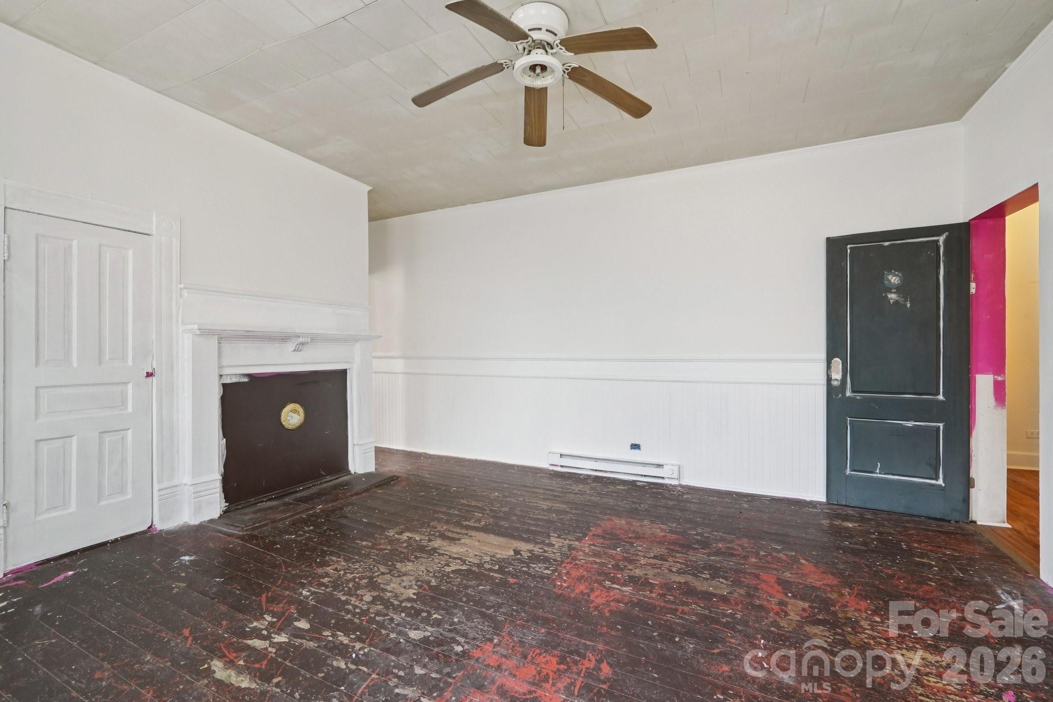 105 W Houston Street — Monroe