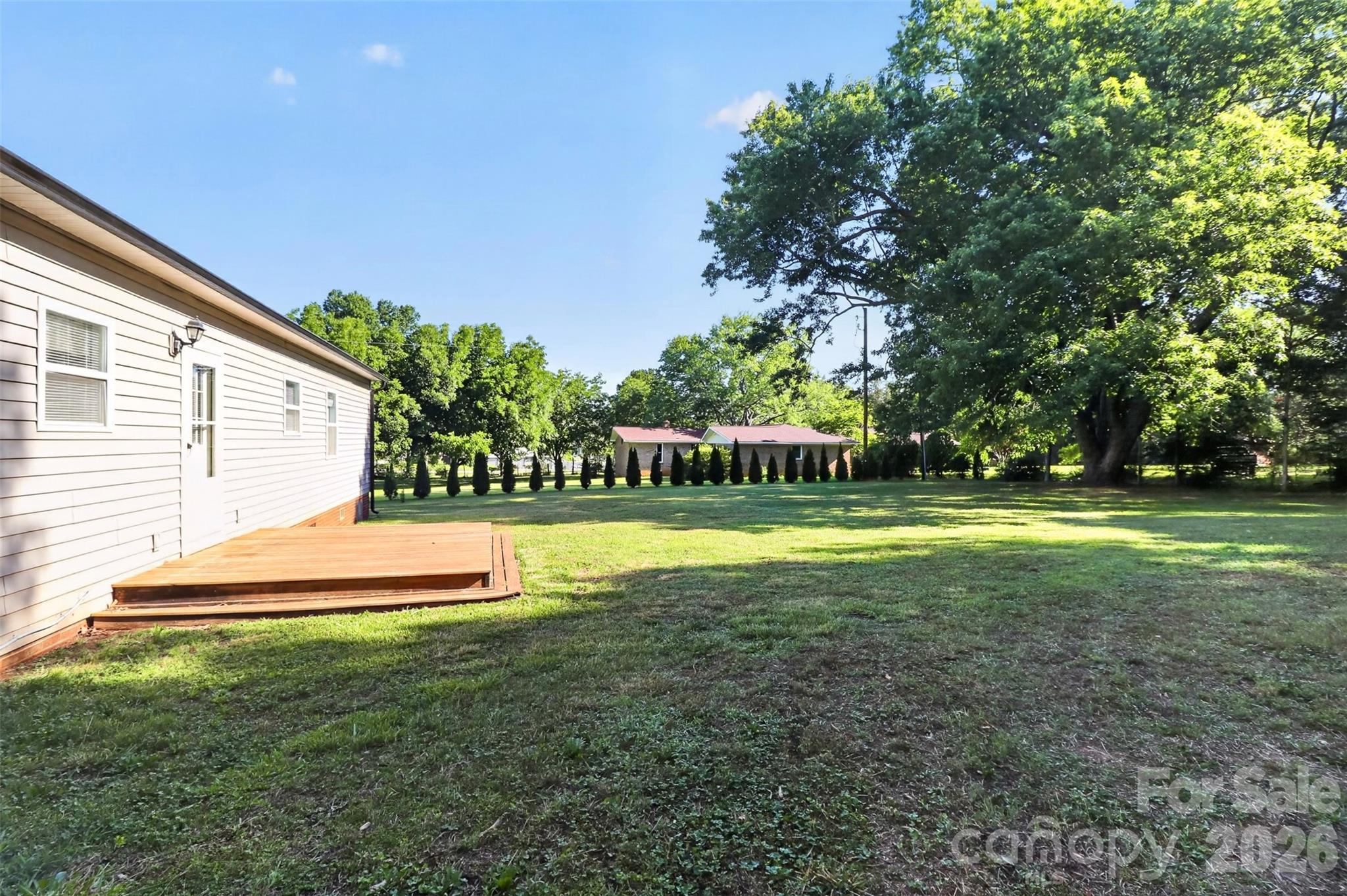 221 S Potter Road — Lancaster