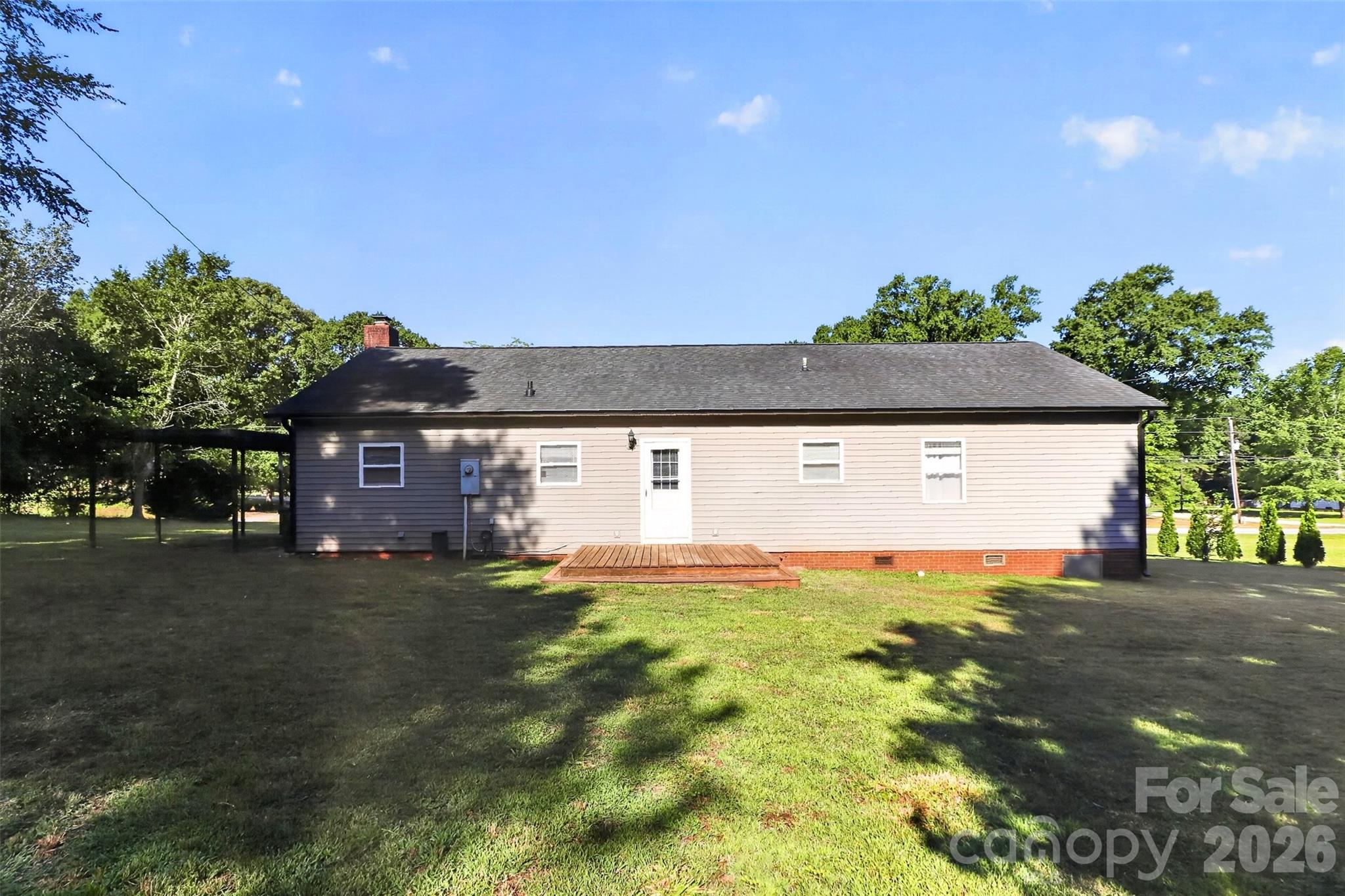 221 S Potter Road — Lancaster